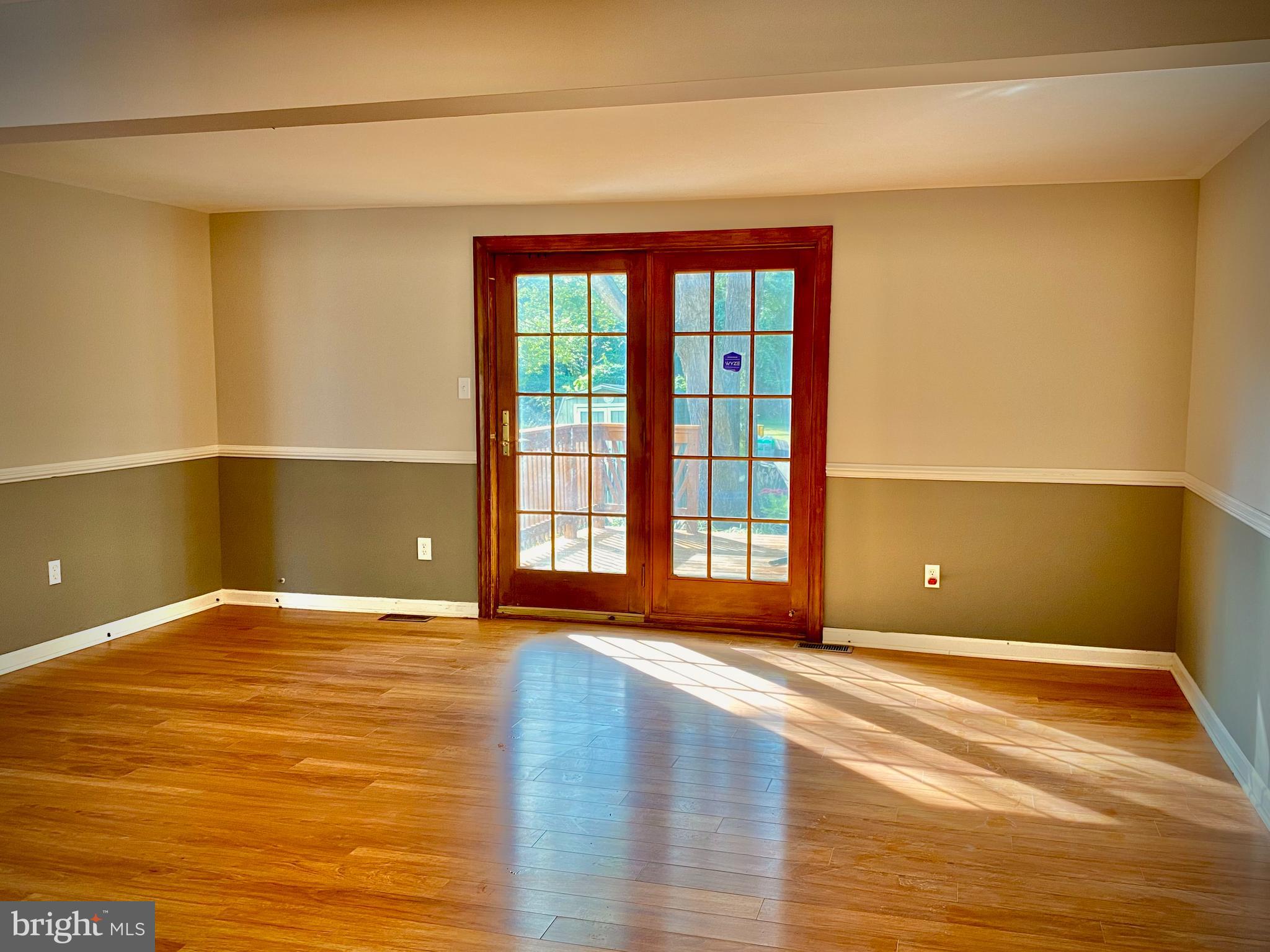 112 HAPSBURG COURT