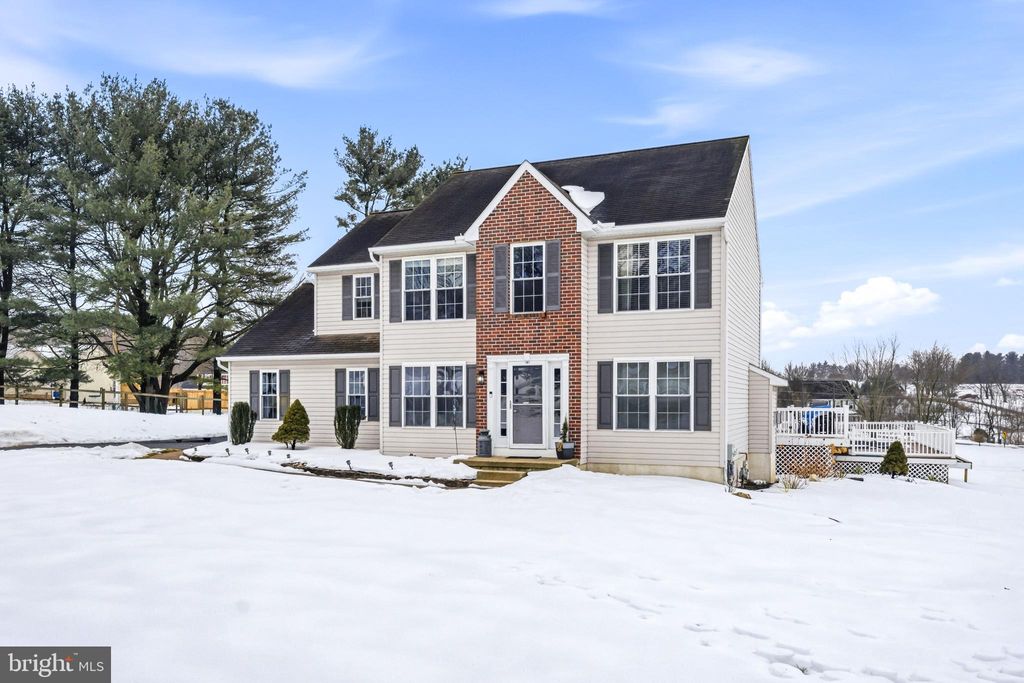 Photo of 401 Ivy Drive, OXFORD, PA 19363 (MLS # PACT2118038)