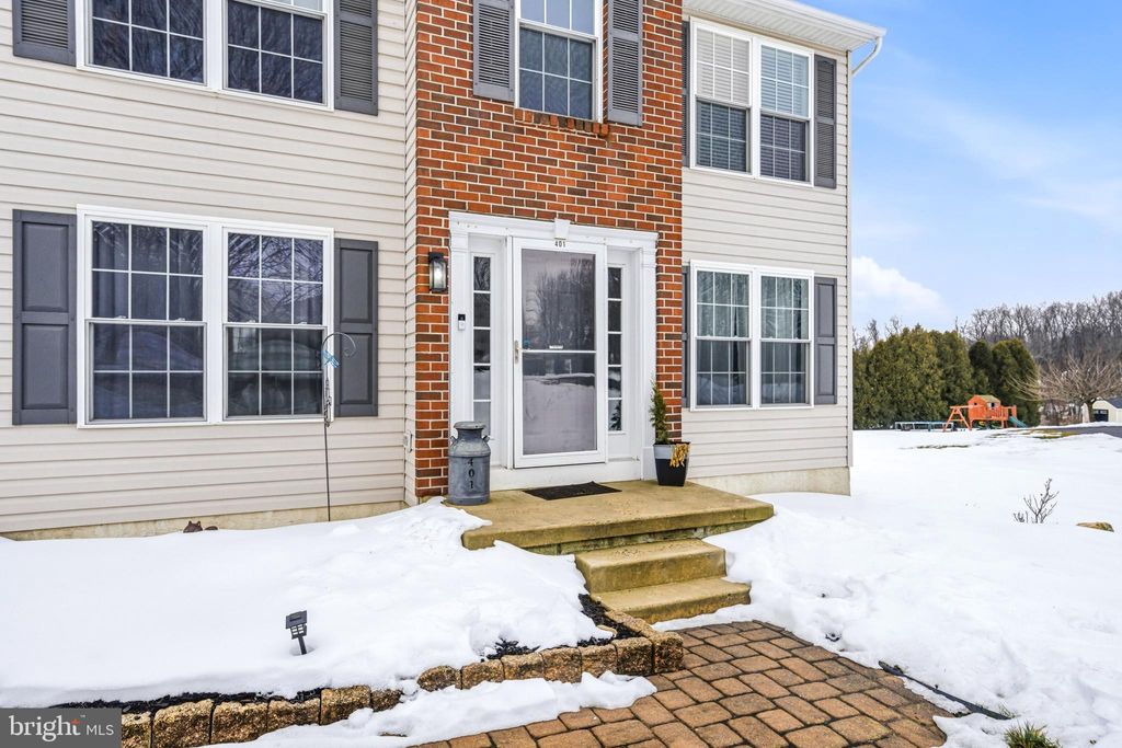 Photo of 401 Ivy Drive, OXFORD, PA 19363 (MLS # PACT2118038)