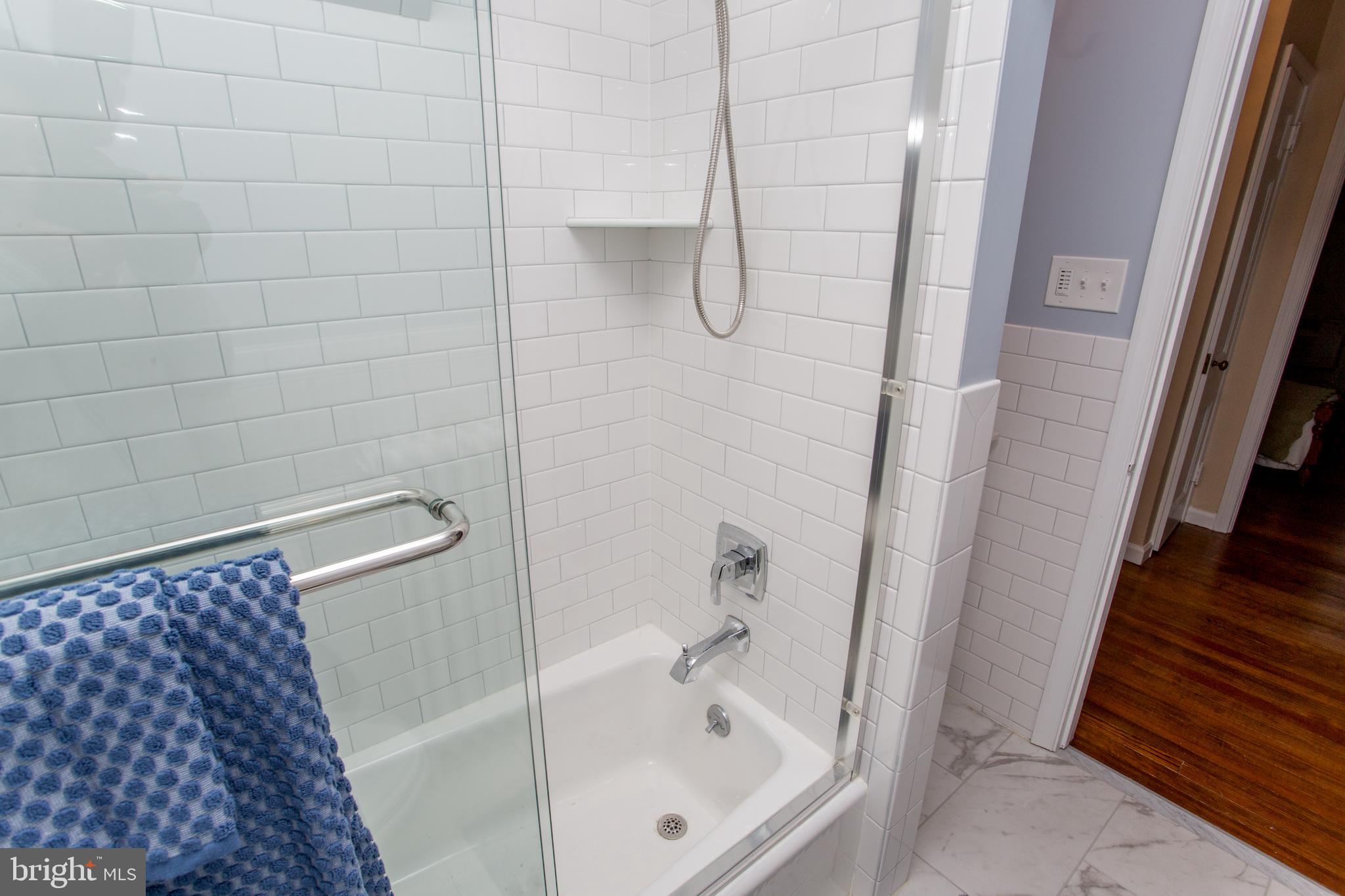 ELKINS PARK - Residential