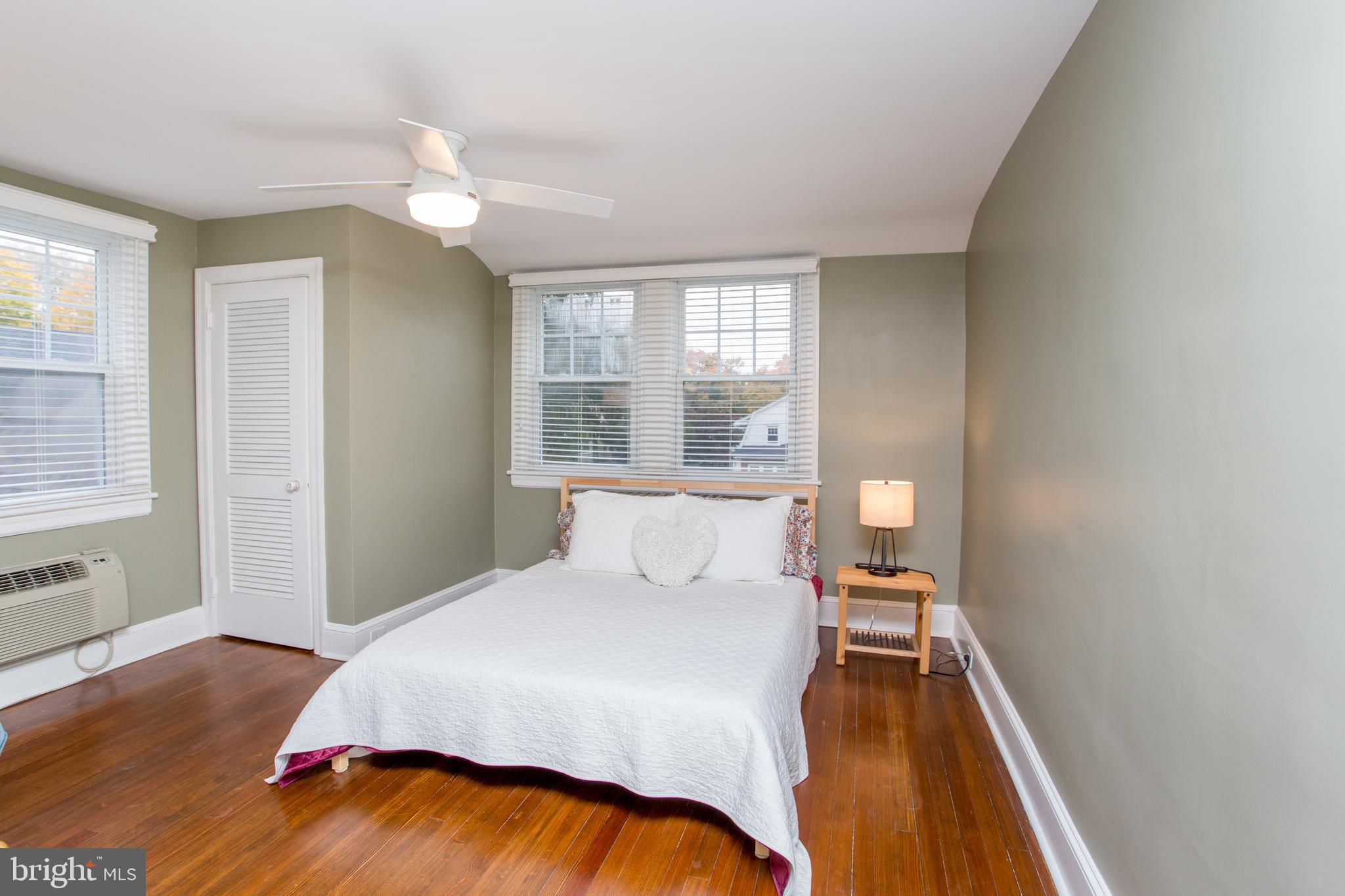 ELKINS PARK - Residential