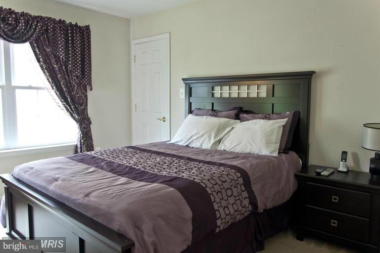 BRAMBLETON LANDBAY 2 - Residential Lease