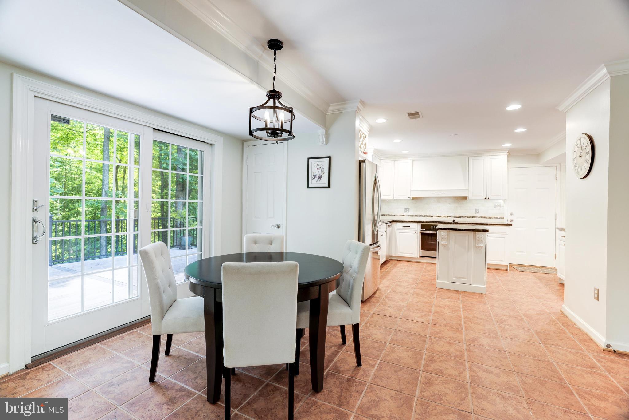 HICKORY HILLS 3 - Residential