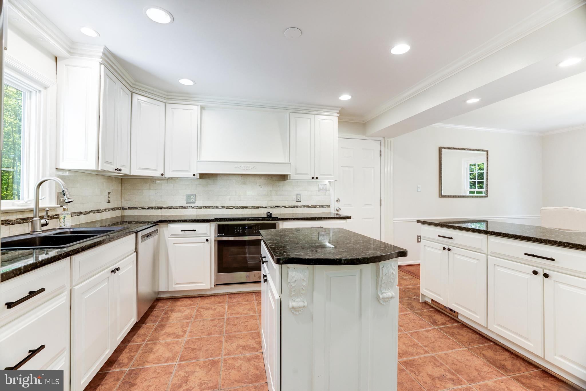 HICKORY HILLS 3 - Residential