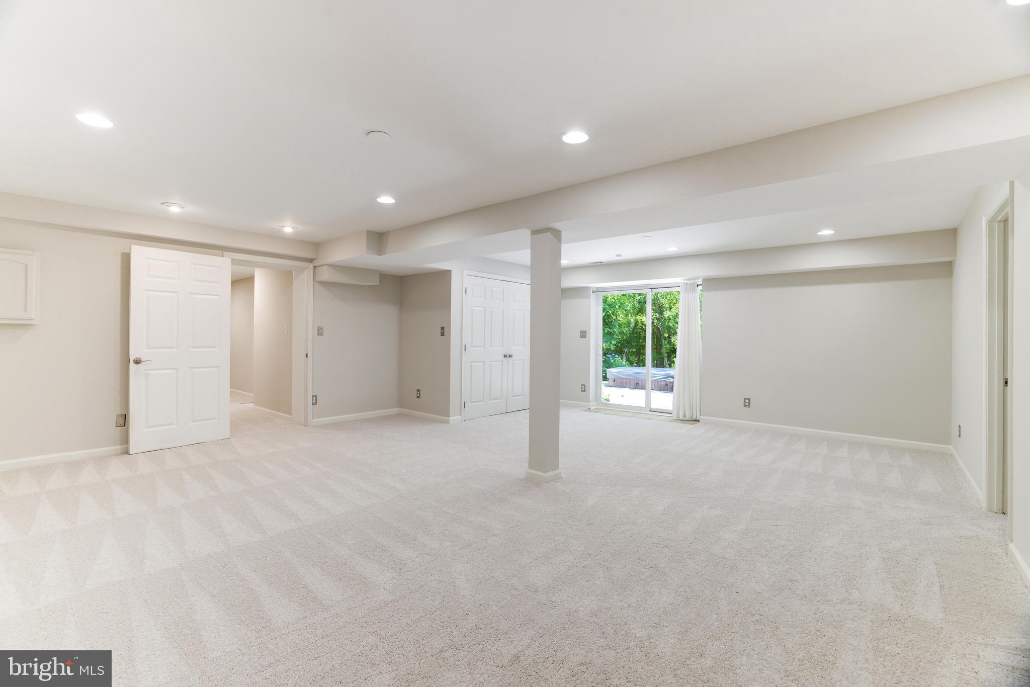 HICKORY HILLS 3 - Residential