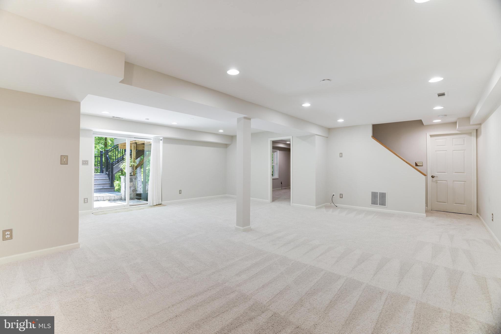 HICKORY HILLS 3 - Residential