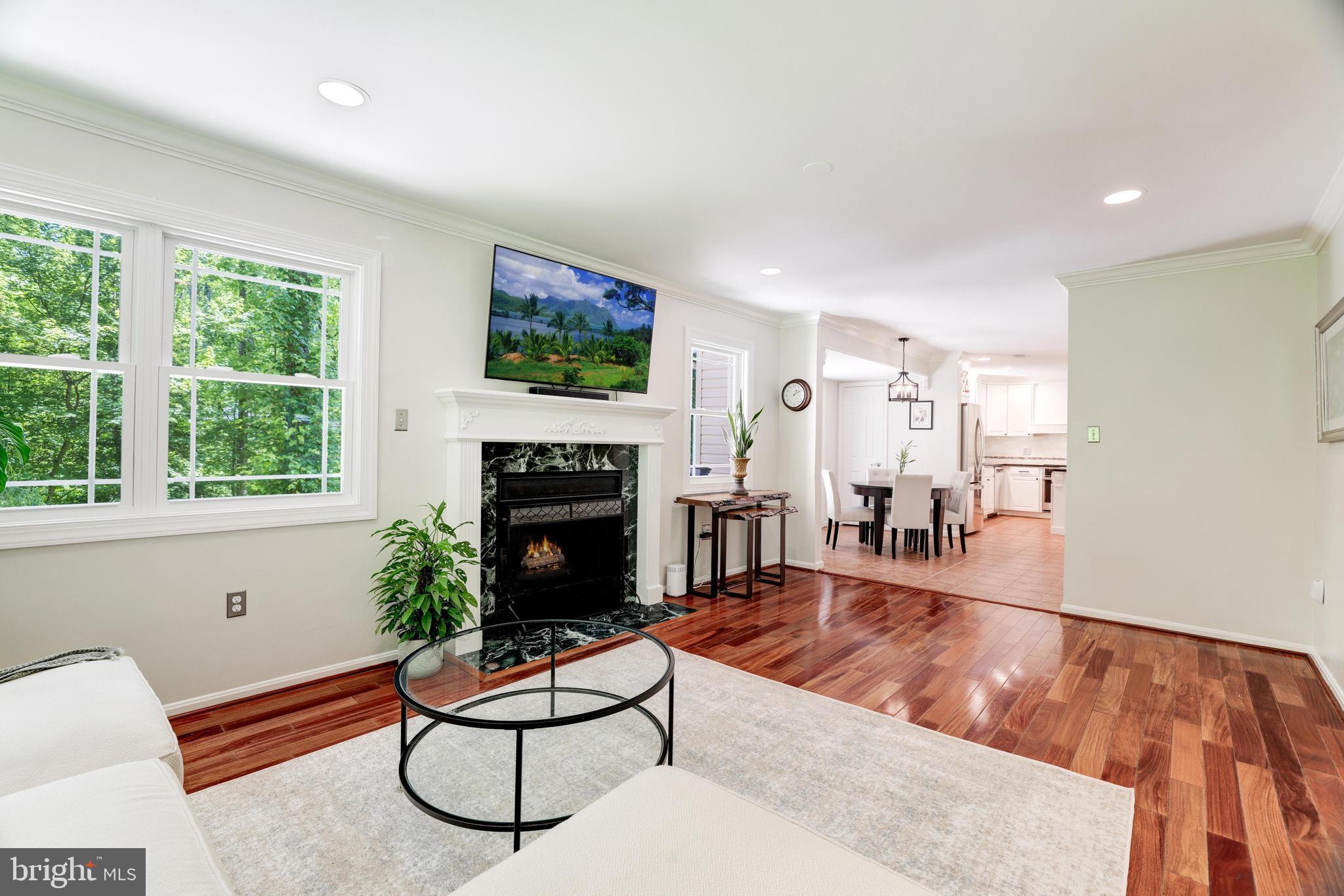 HICKORY HILLS 3 - Residential