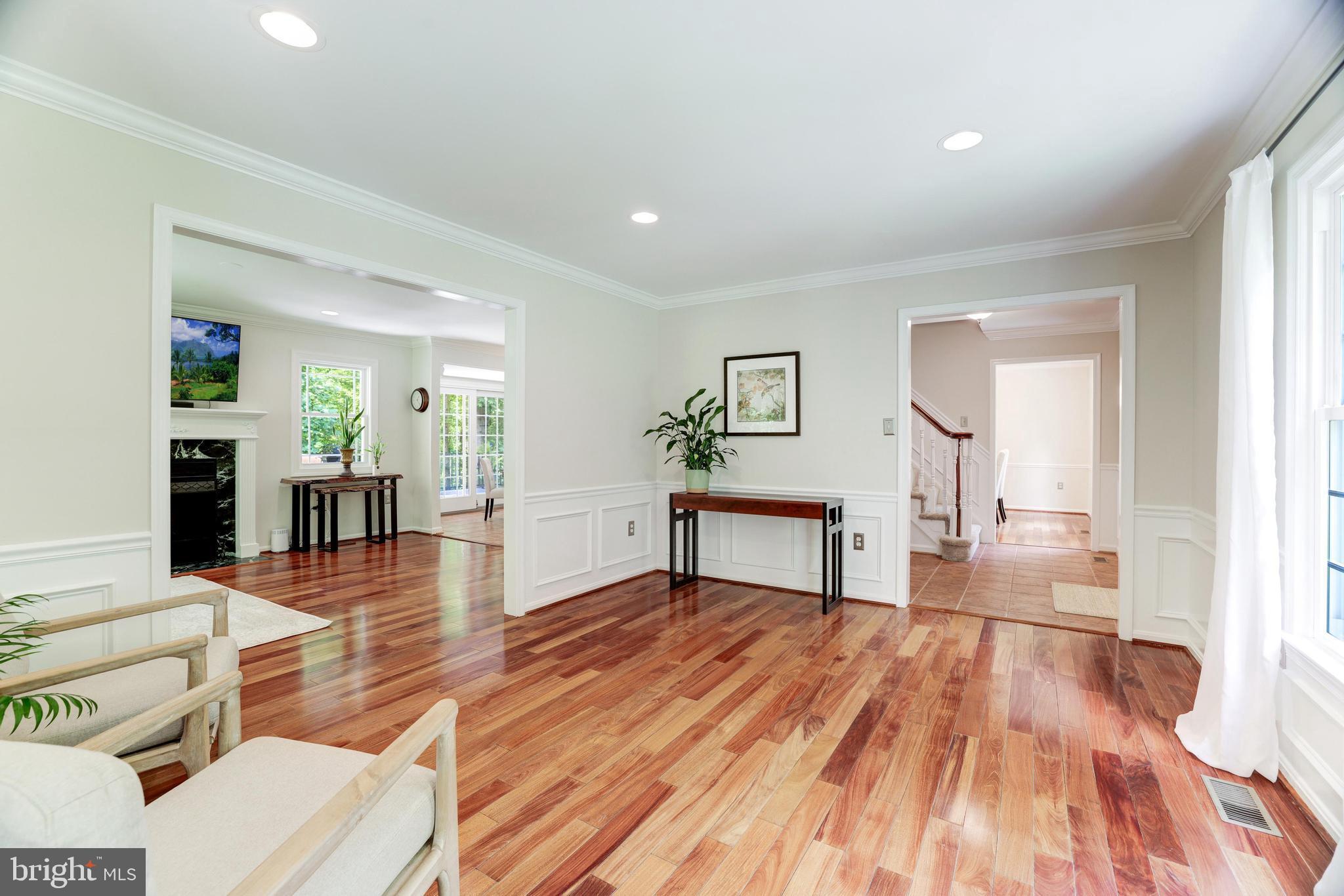 HICKORY HILLS 3 - Residential