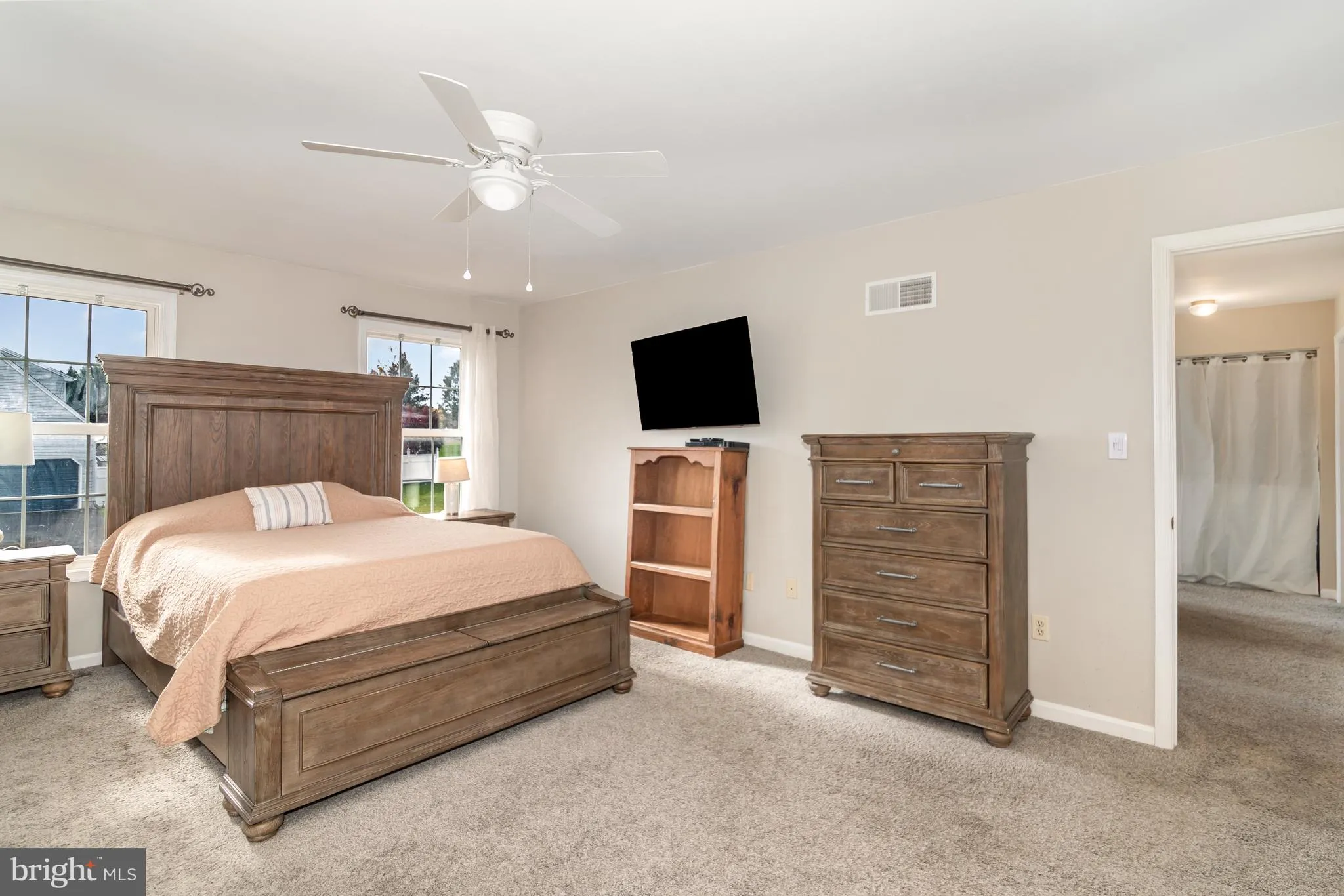 York, Pennsylvania 17408, United States, 4 Bedrooms Bedrooms, ,3 BathroomsBathrooms,Residential,Coming Soon,233639