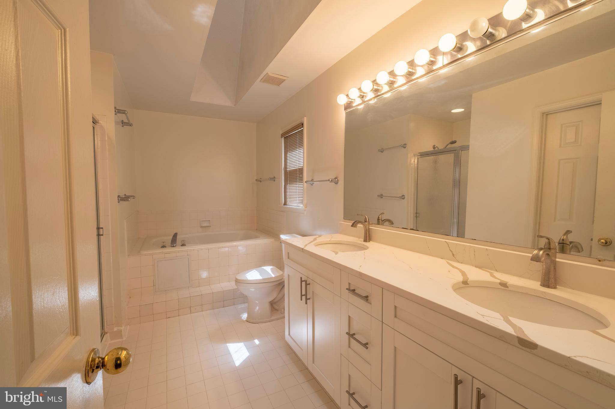 STONEBRIDGE - Residential