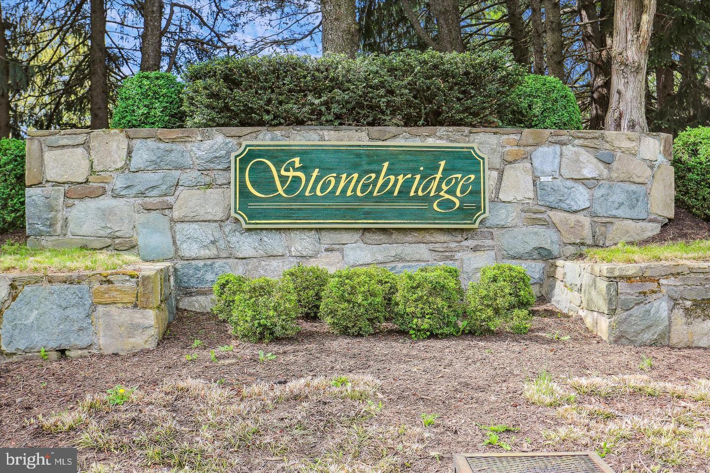 STONEBRIDGE - Residential