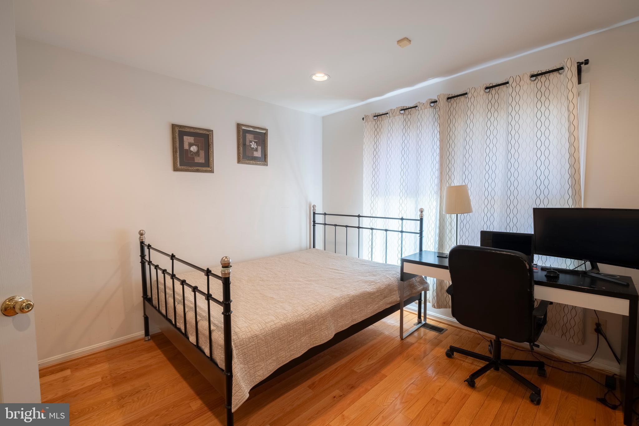 STONEBRIDGE - Residential