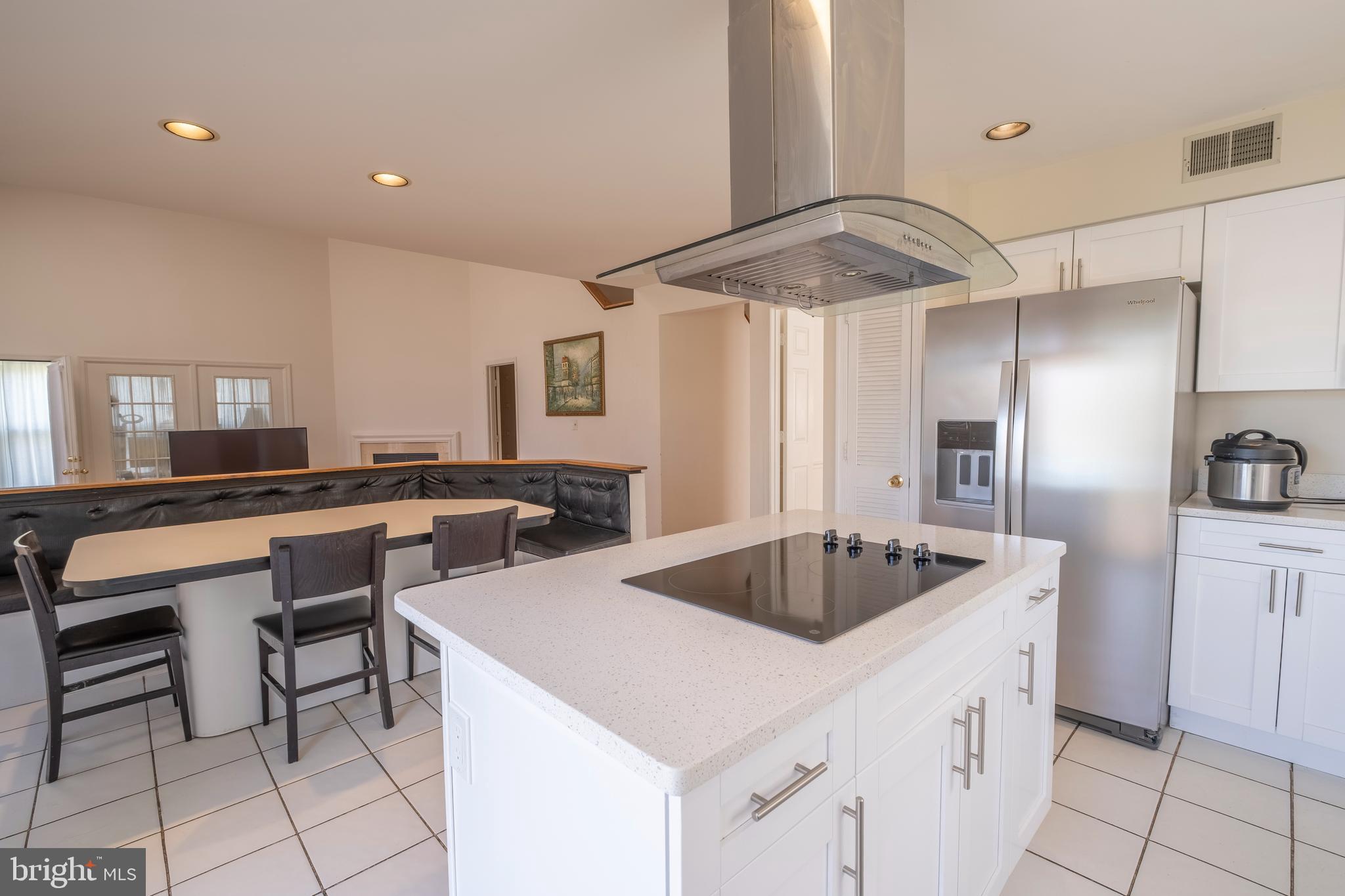 STONEBRIDGE - Residential