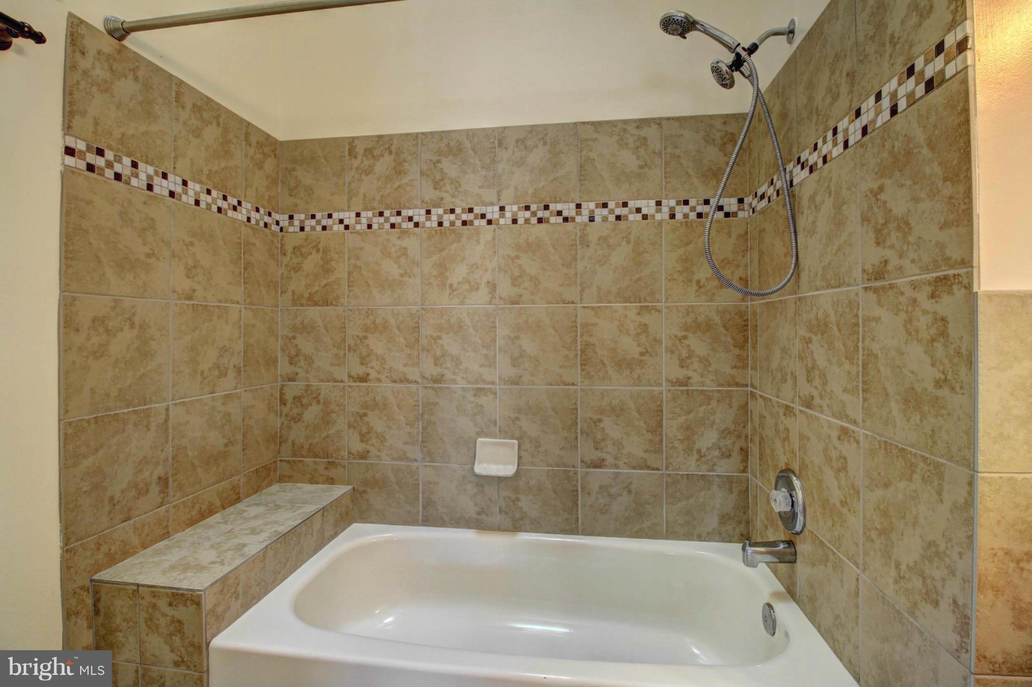 GRAYS POINTE - Residential