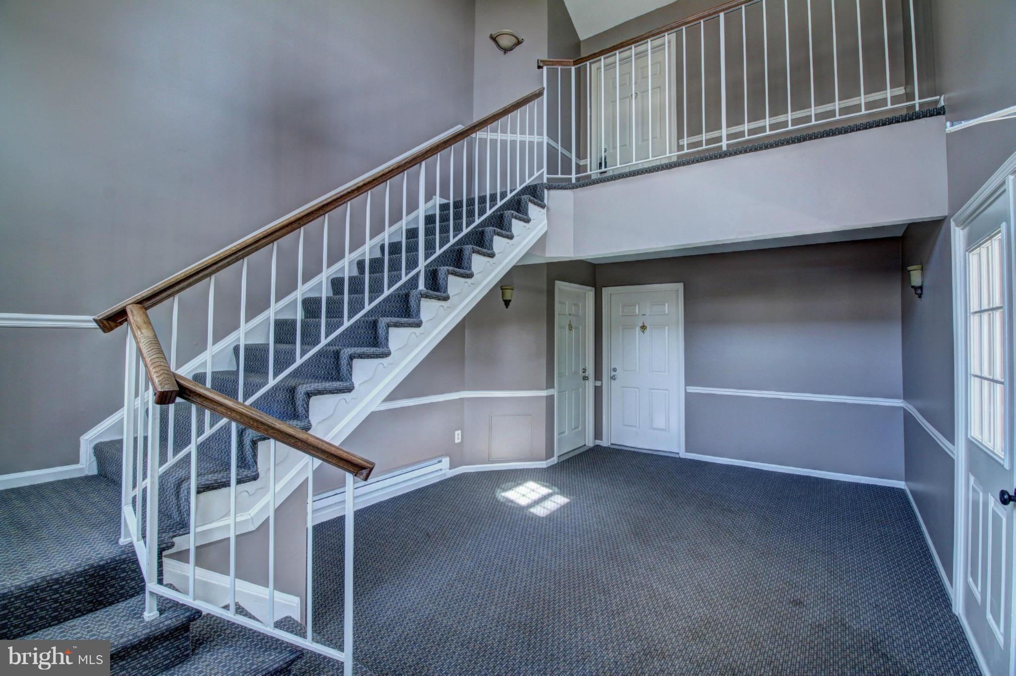 GRAYS POINTE - Residential