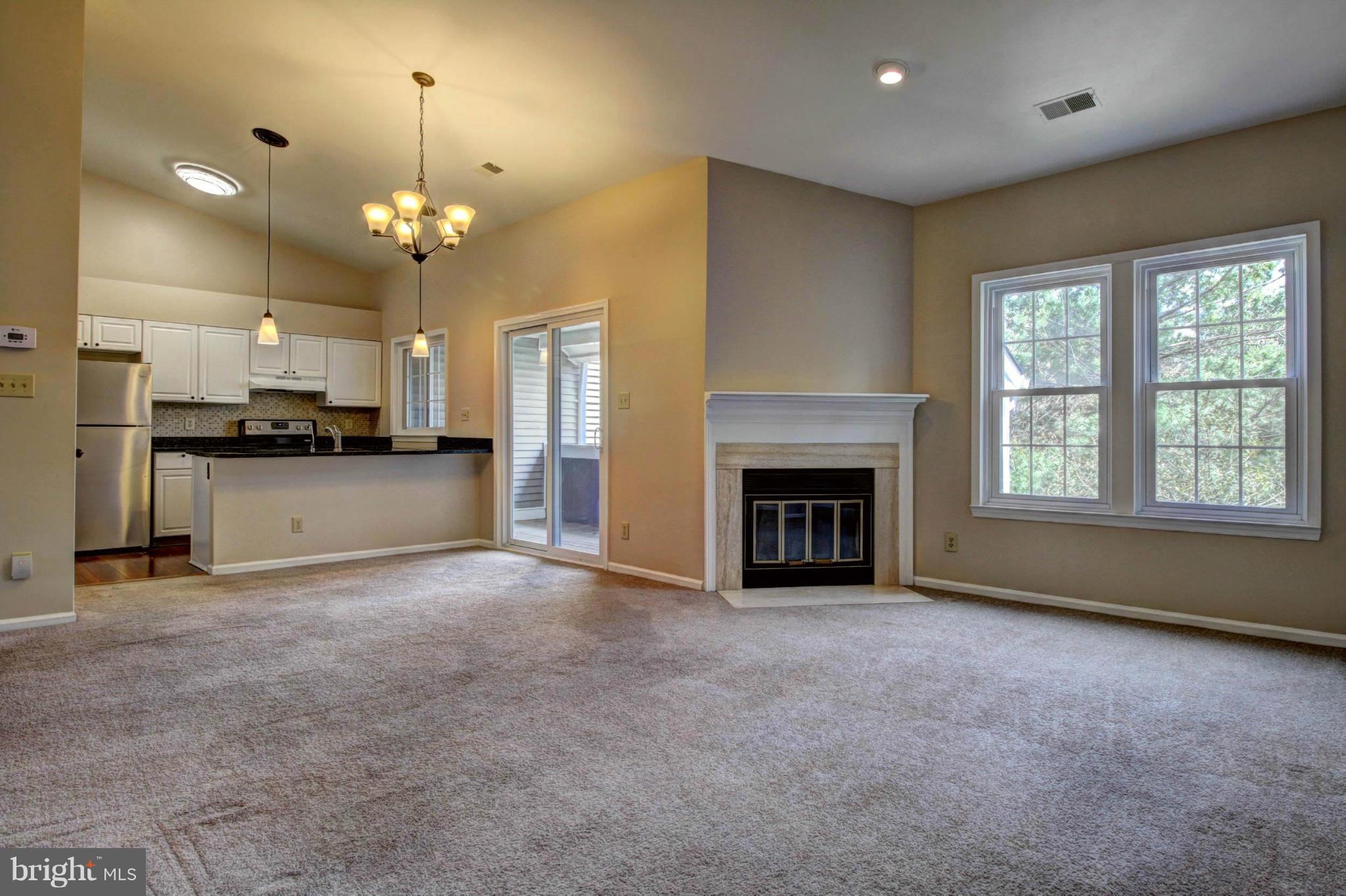 GRAYS POINTE - Residential