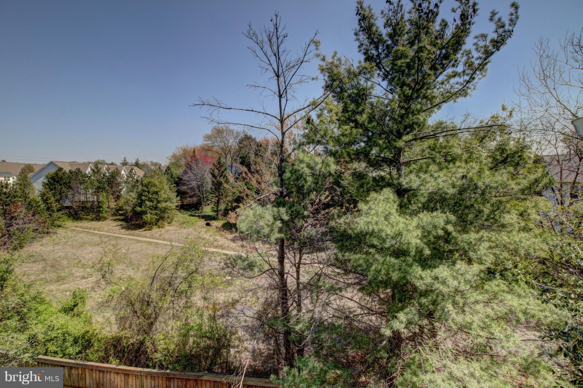 GRAYS POINTE - Residential