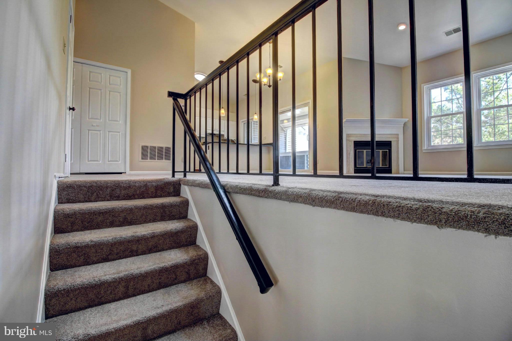 GRAYS POINTE - Residential