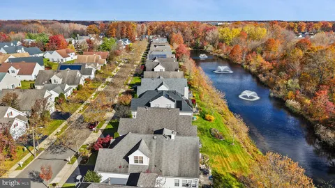 6 Grande Boulevard, Princeton Junction, NJ MLS: NJME2069326