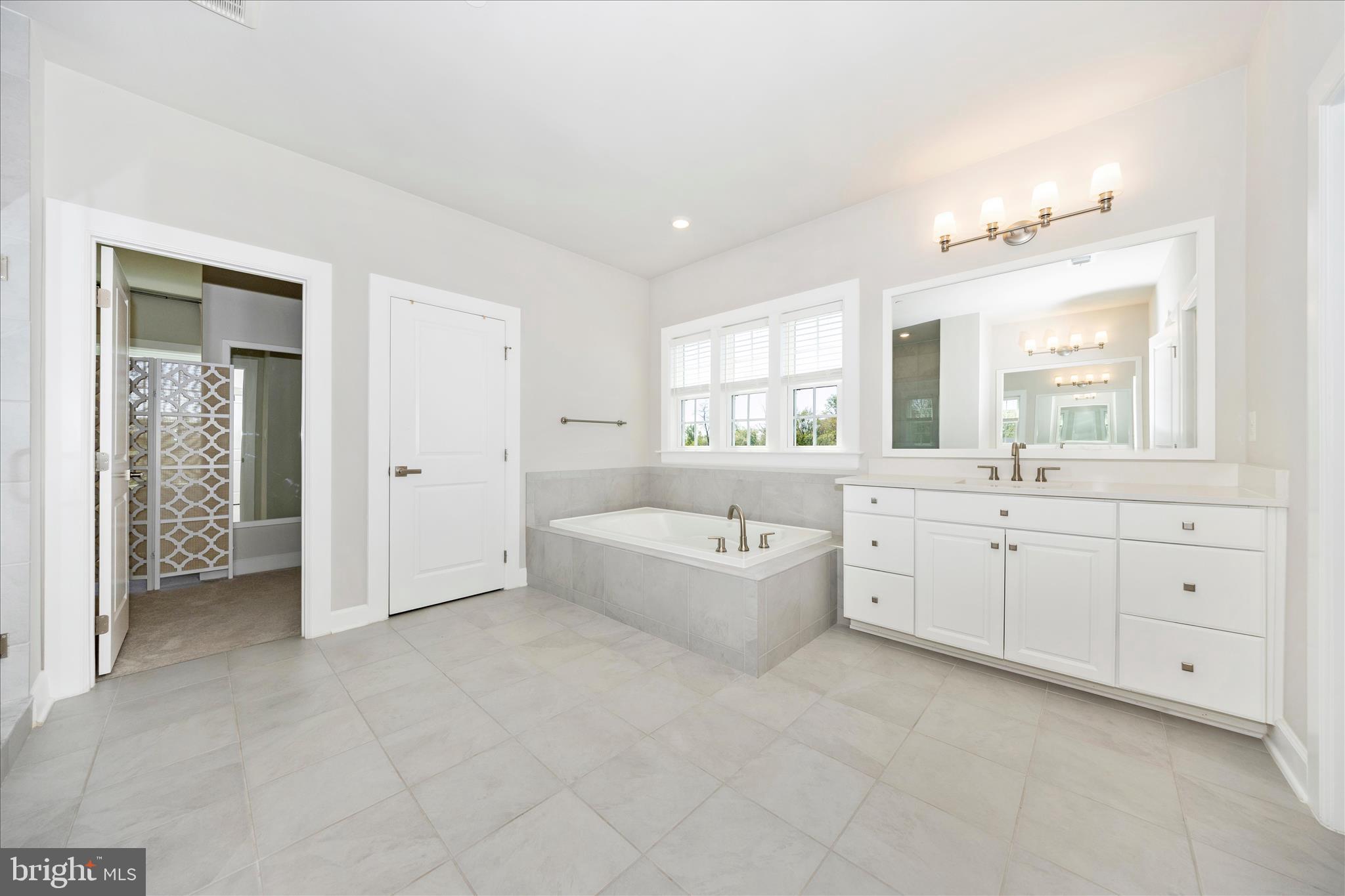 DAYS RANGE - Residential