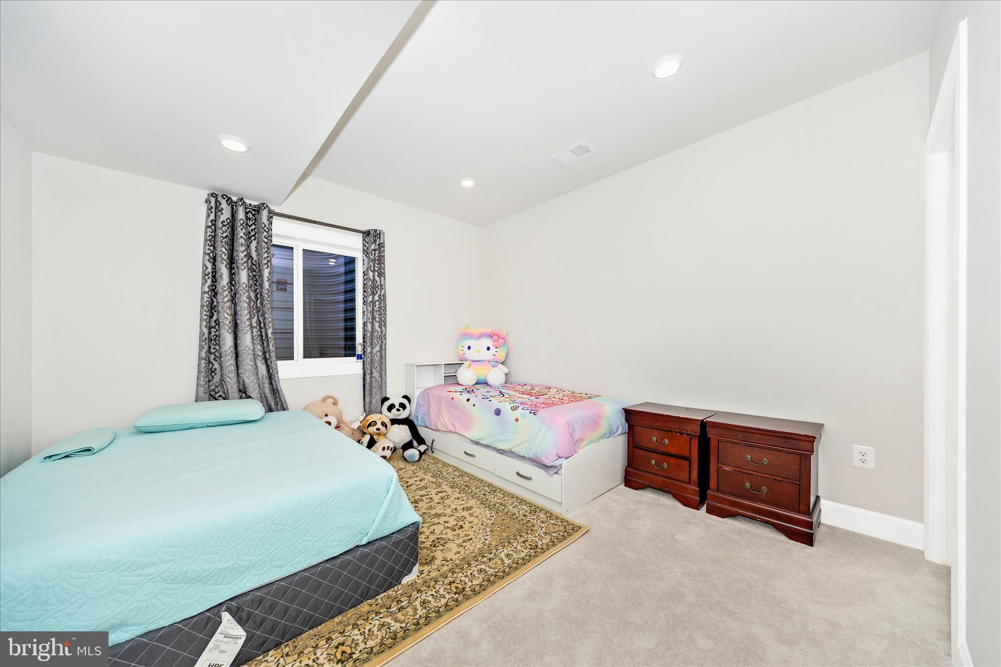 DAYS RANGE - Residential