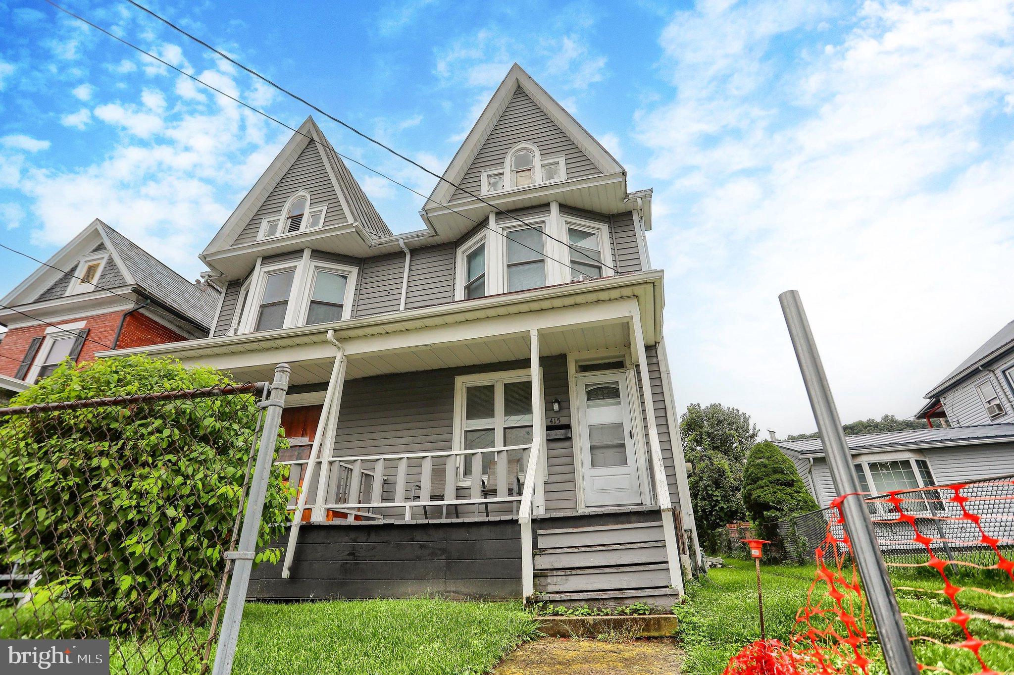 415 LOGAN STREET