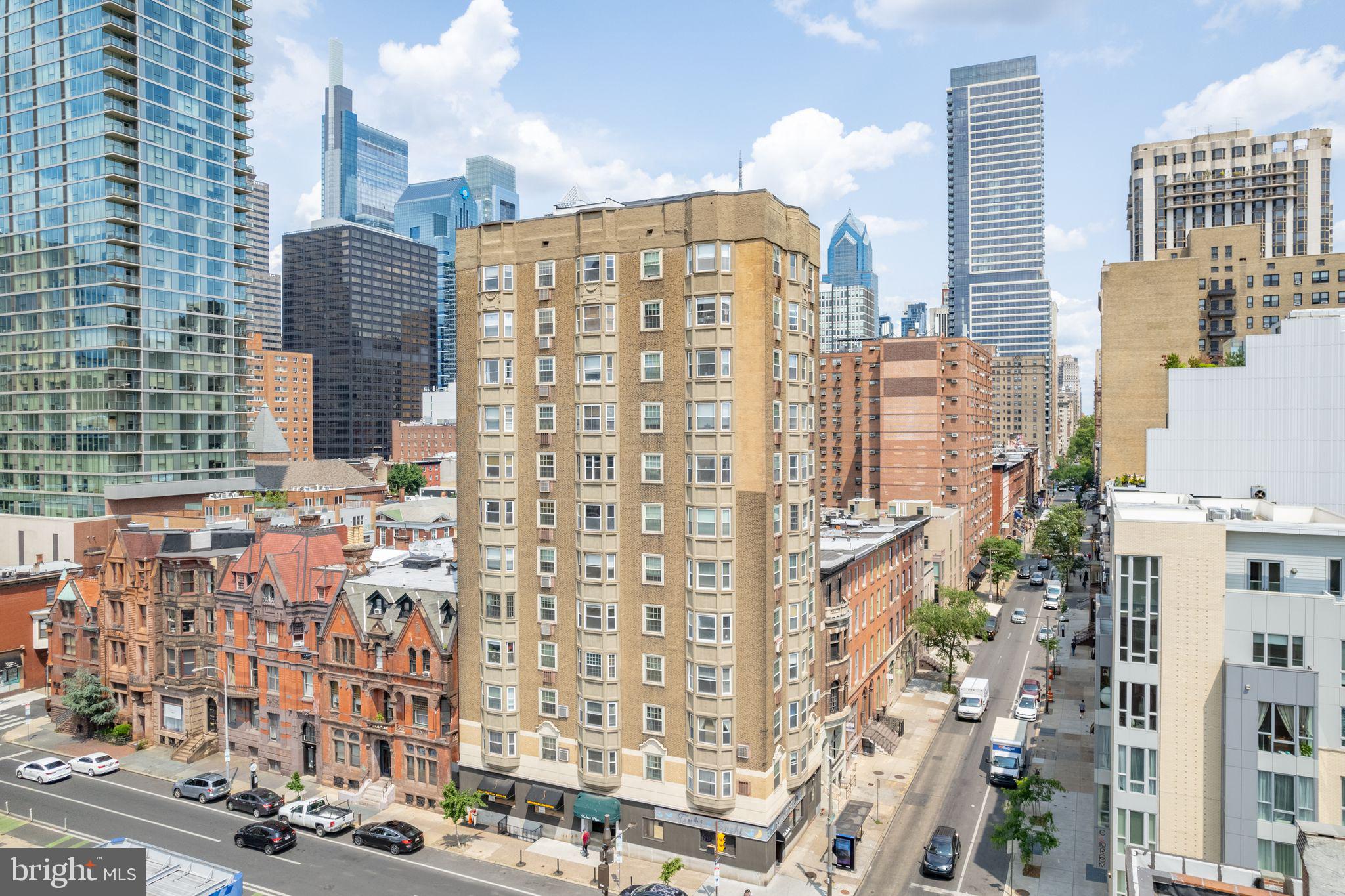 2135 WALNUT STREET 302