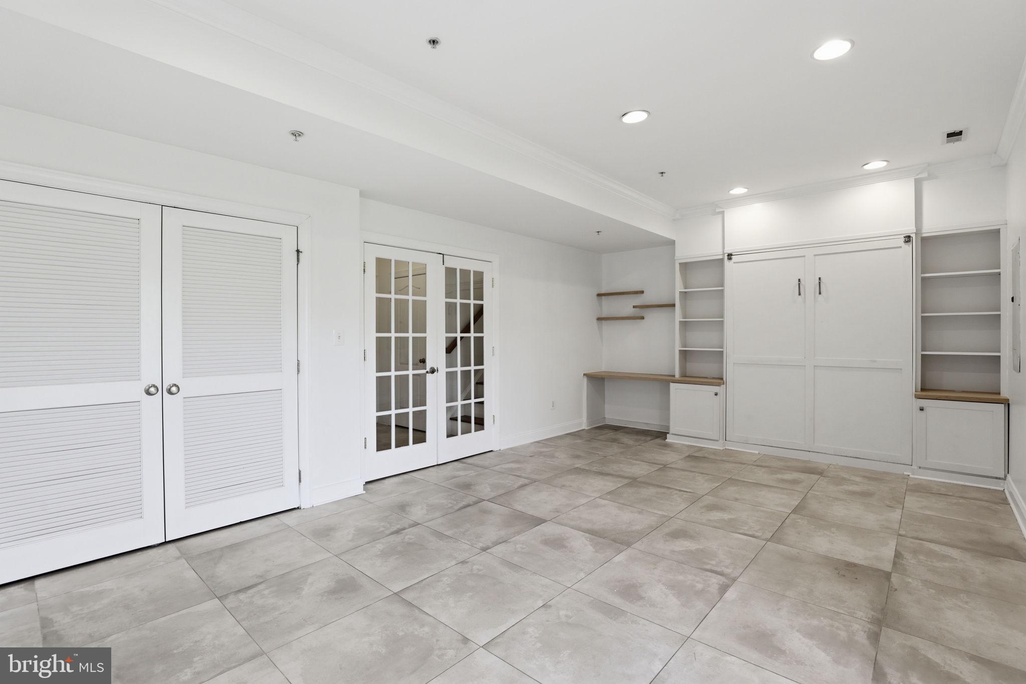 CLARKSBURG HEIGHTS - Residential