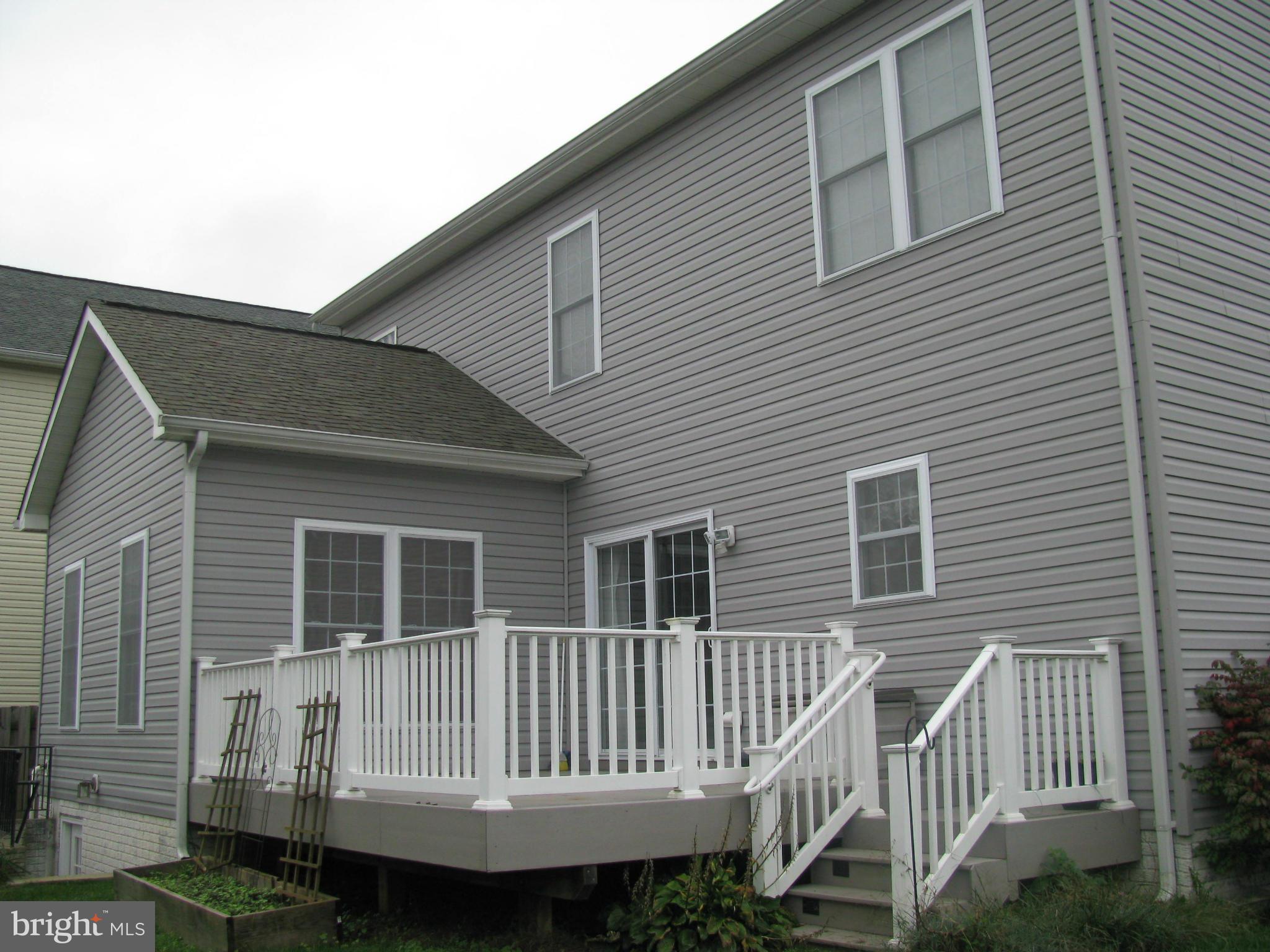 WIDEWATER VILLAGE - Residential Lease