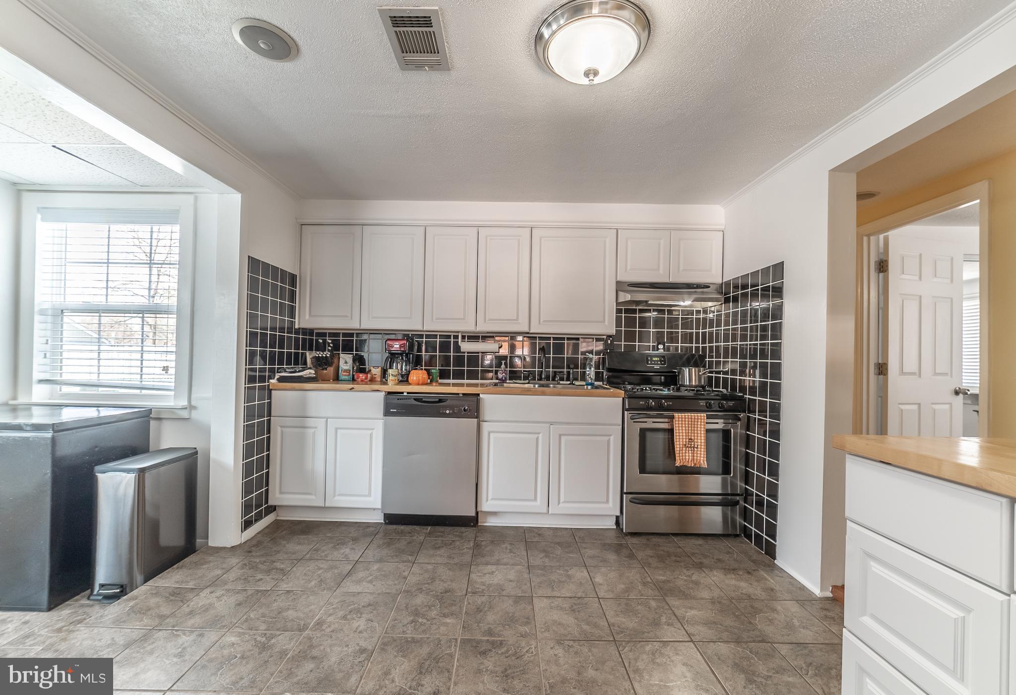 GLEN GARDENS - Residential