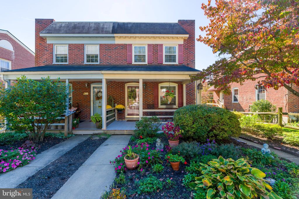 Photo of 1238 Elm Avenue, LANCASTER, PA 17603 (MLS # PALA2078360)