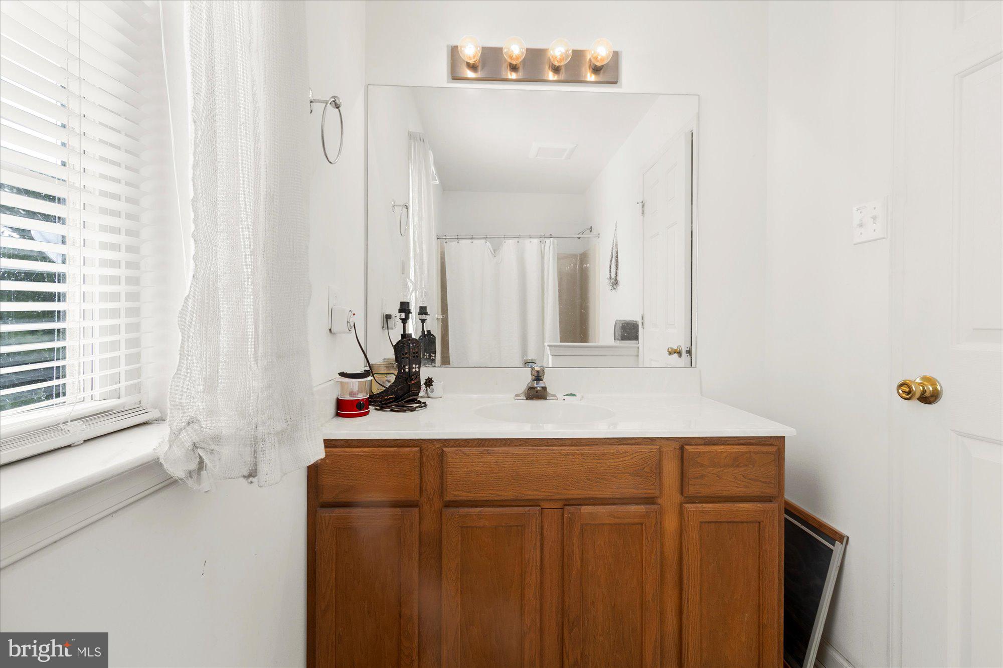 PEACEDALE COURT - Residential