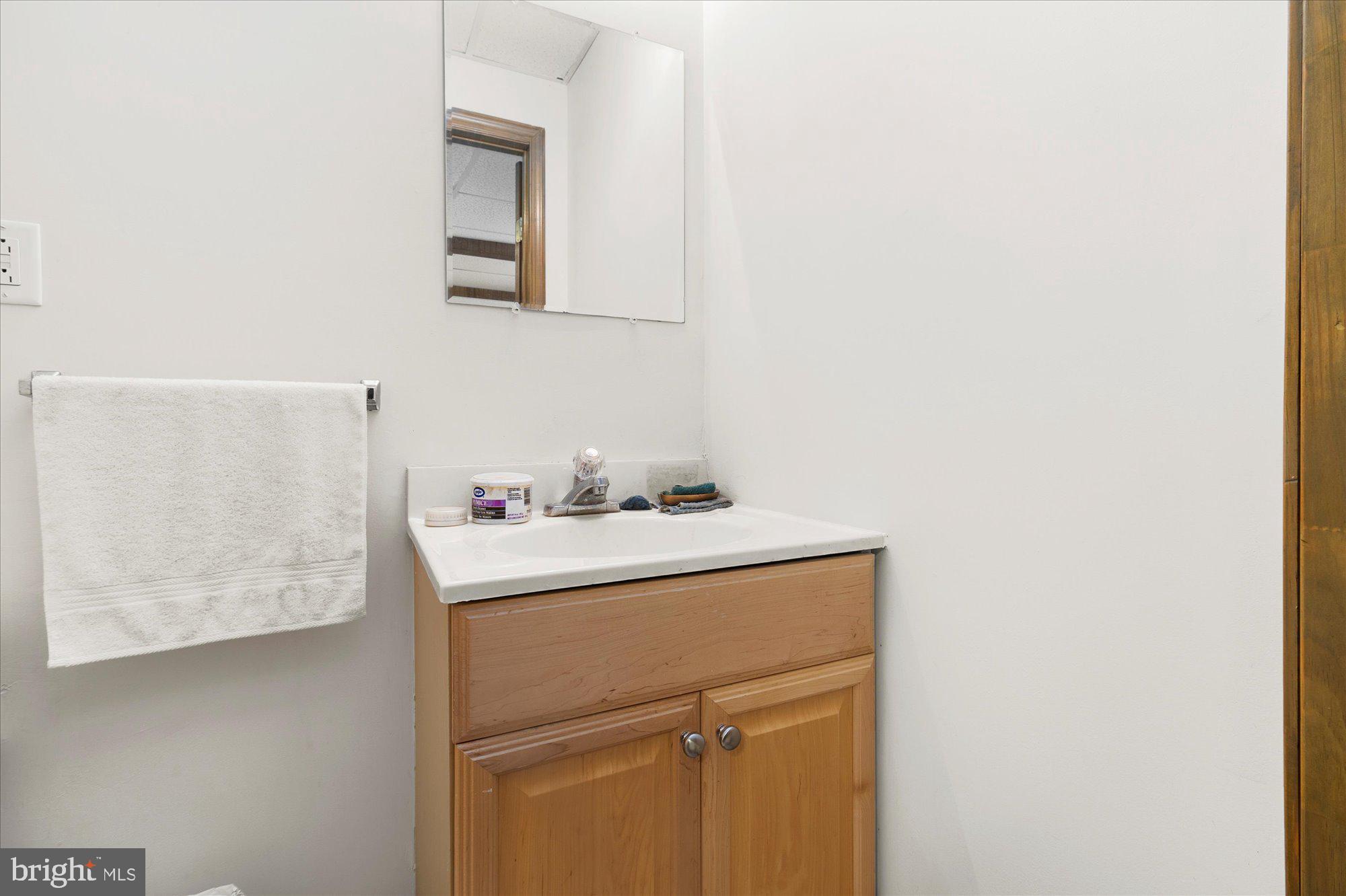 PEACEDALE COURT - Residential