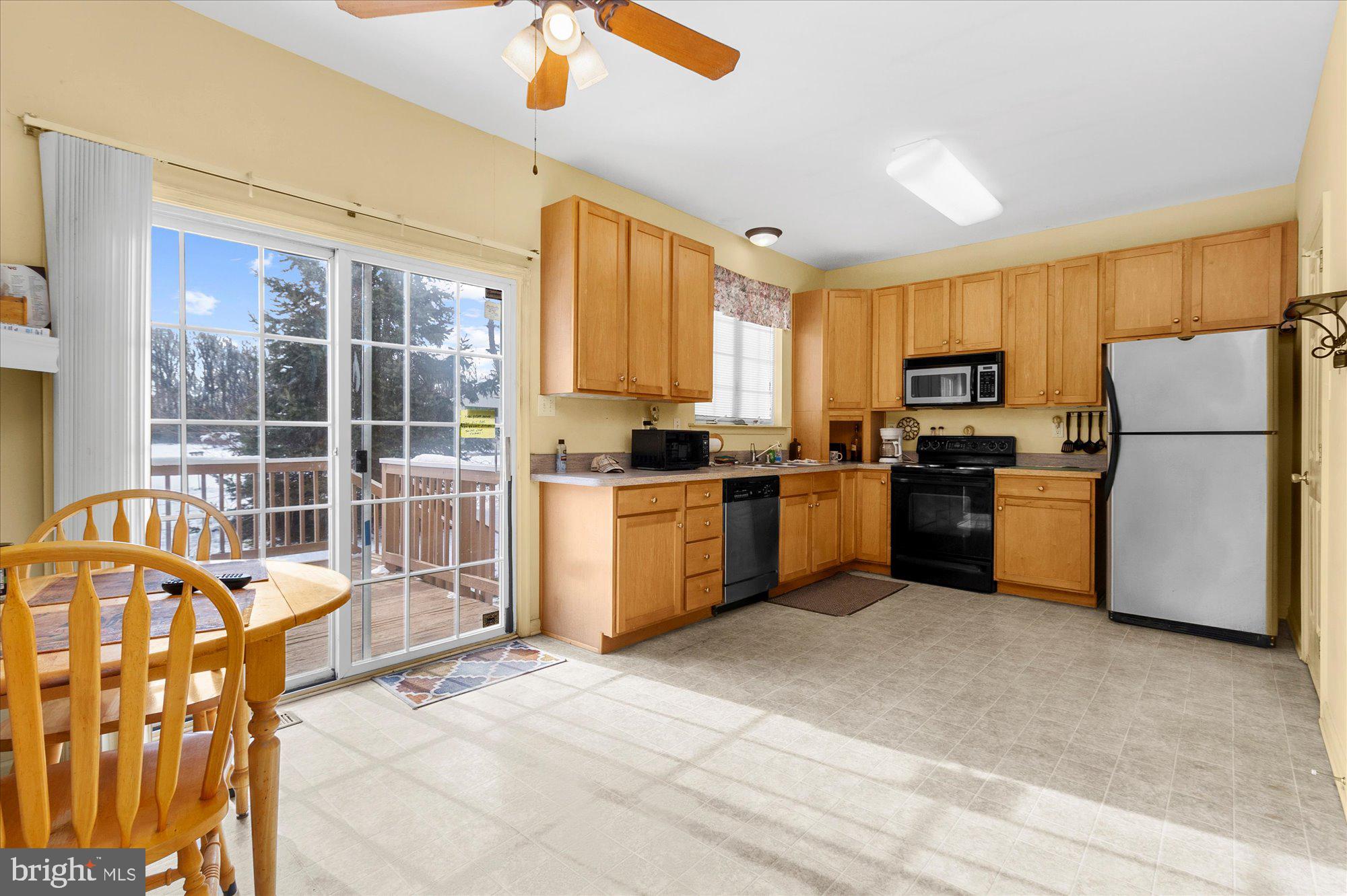 PEACEDALE COURT - Residential