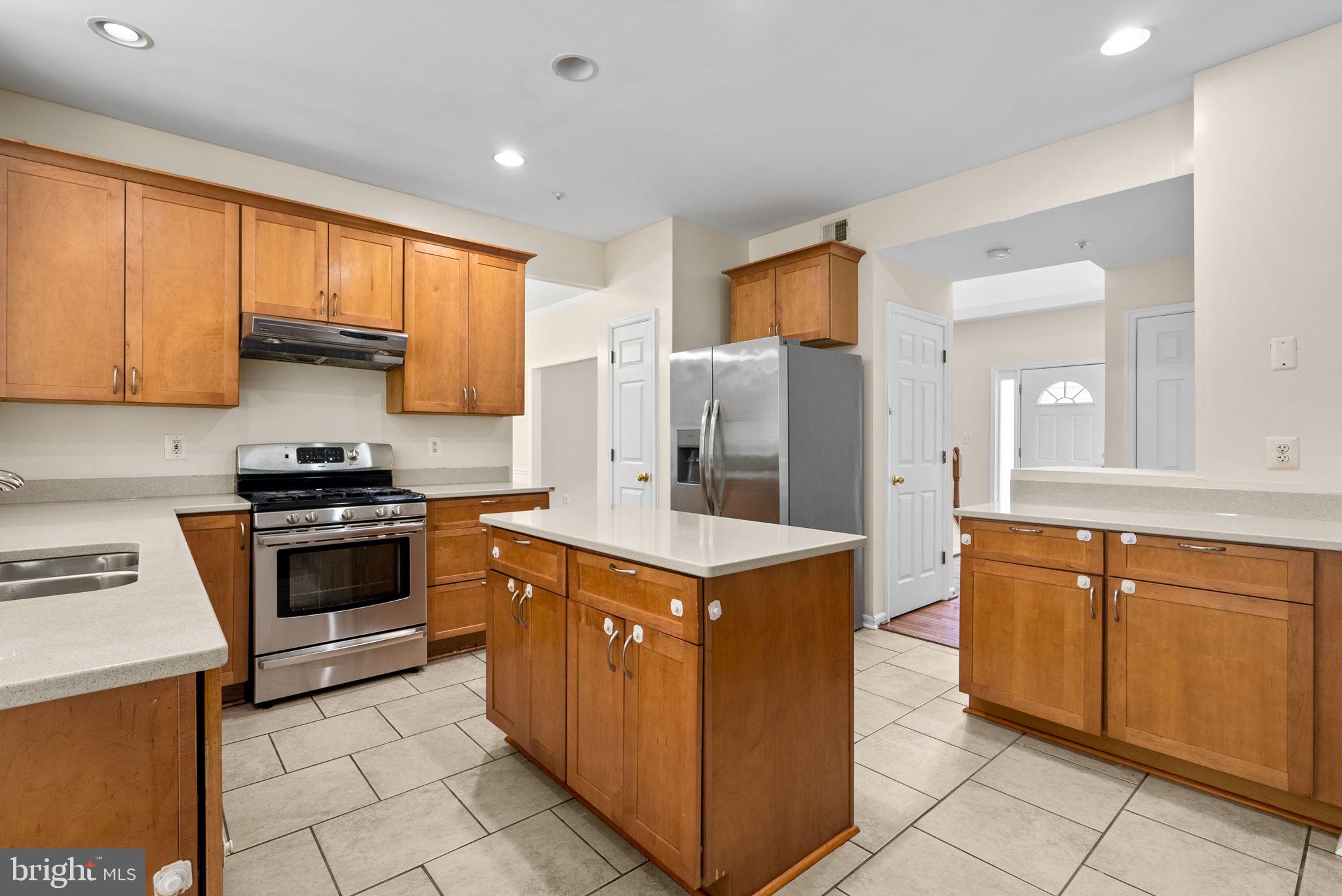 HOLLY HILL FARM - Residential Lease