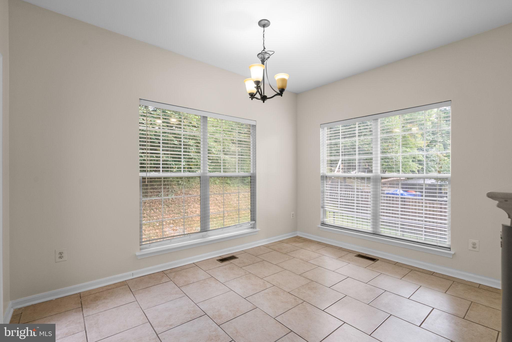 HOLLY HILL FARM - Residential Lease