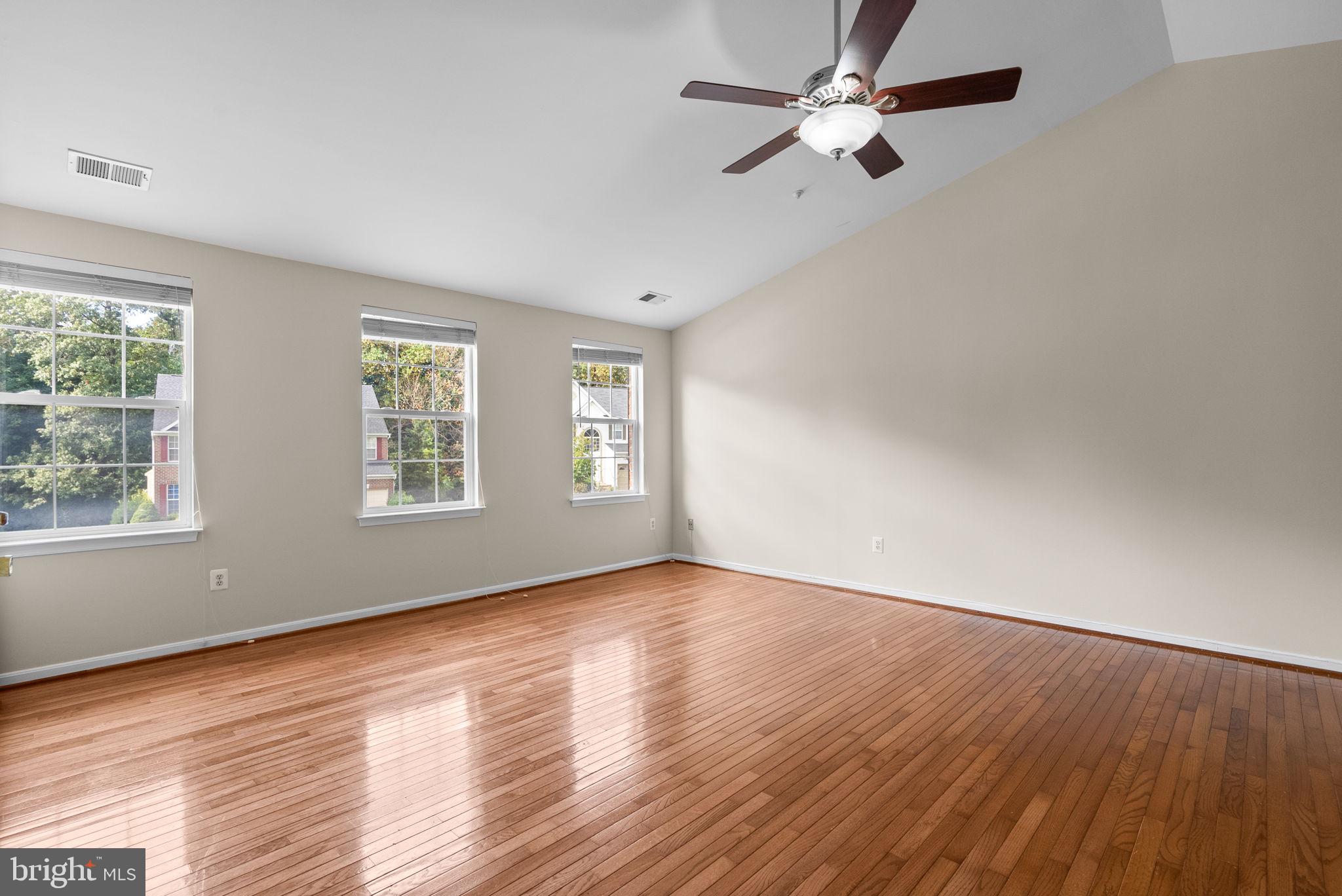 HOLLY HILL FARM - Residential Lease