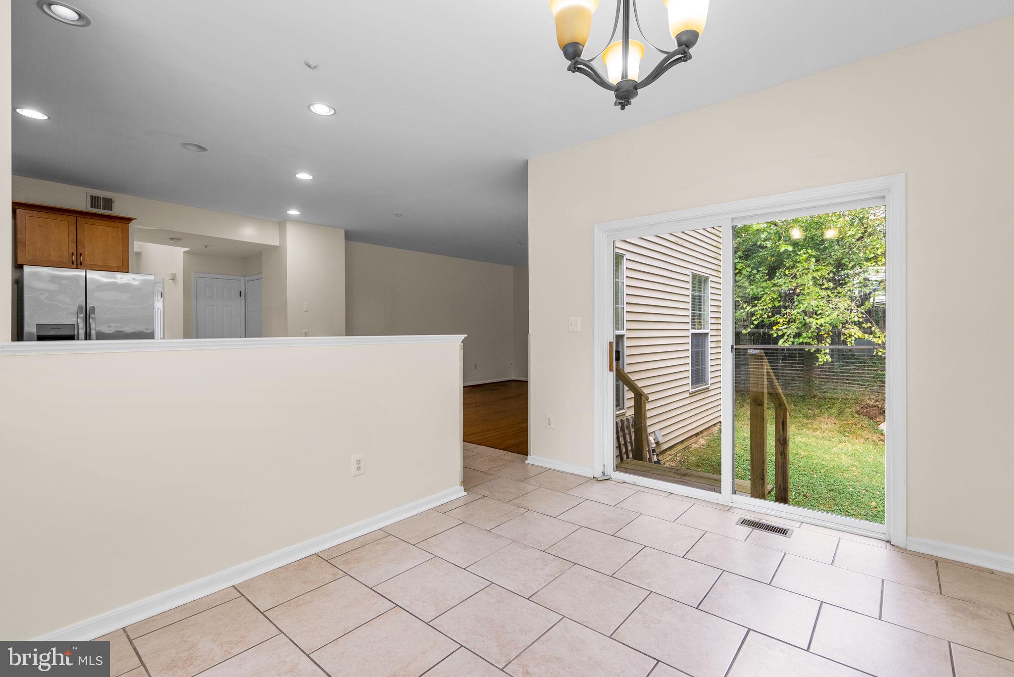 HOLLY HILL FARM - Residential Lease