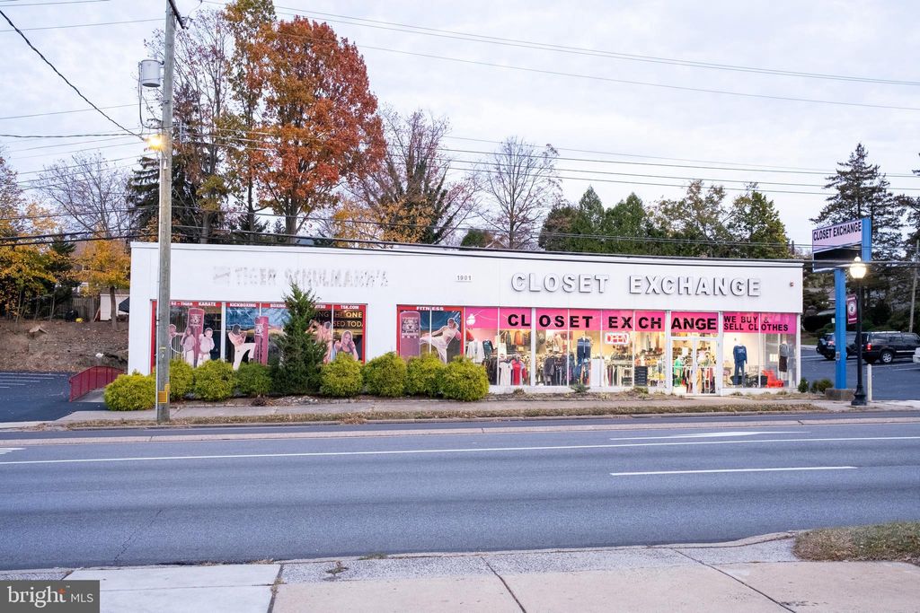 Photo of 1901 Old York Road, ABINGTON, PA 19001 (MLS # PAMC2161166)