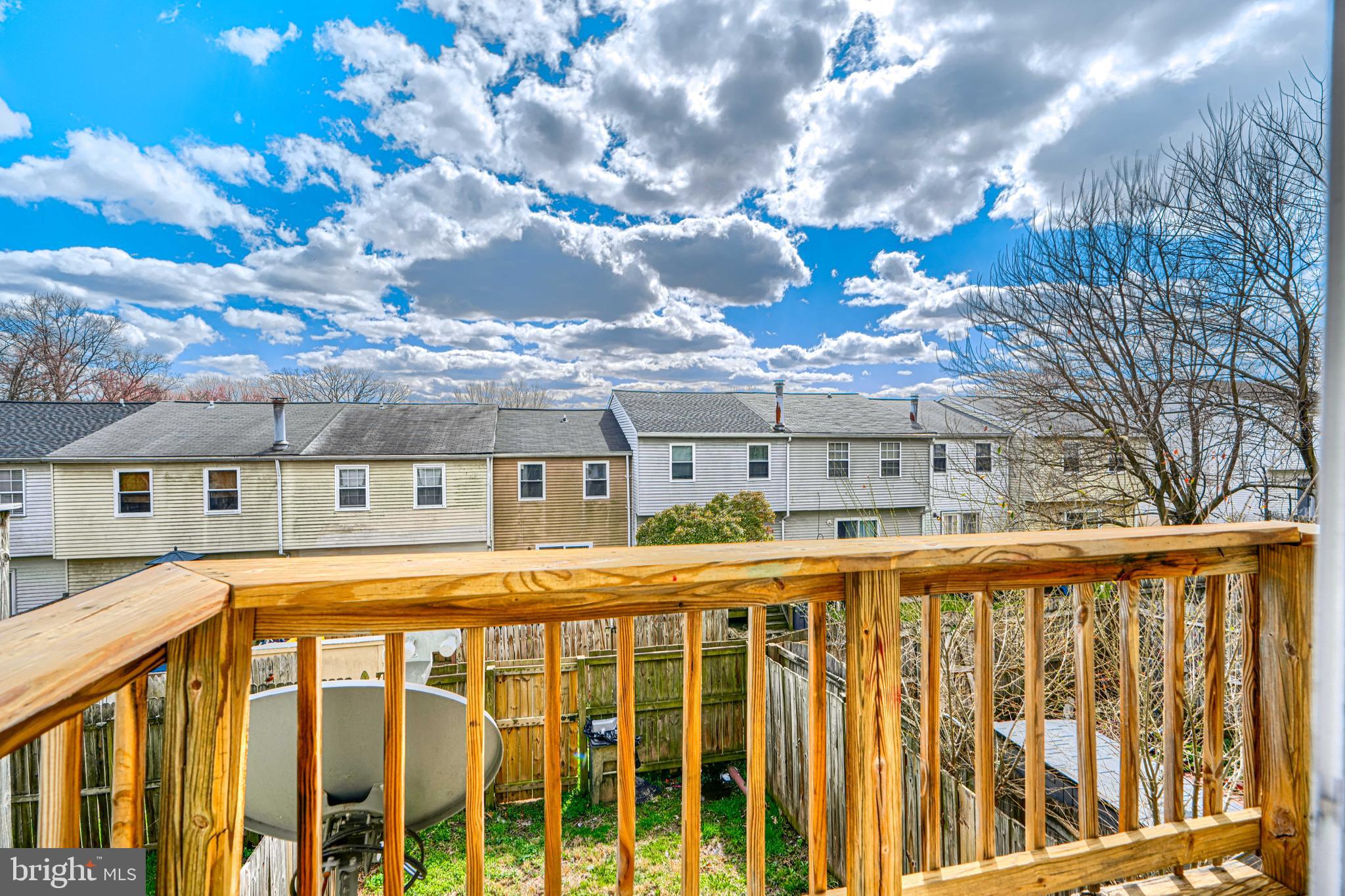 FRANKLIN RIDGE TOWNHOUSE - Residential