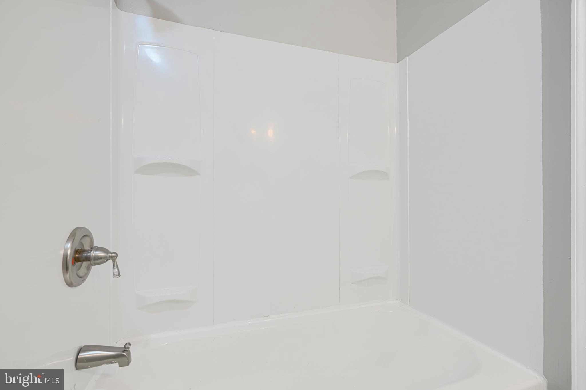 FRANKLIN RIDGE TOWNHOUSE - Residential