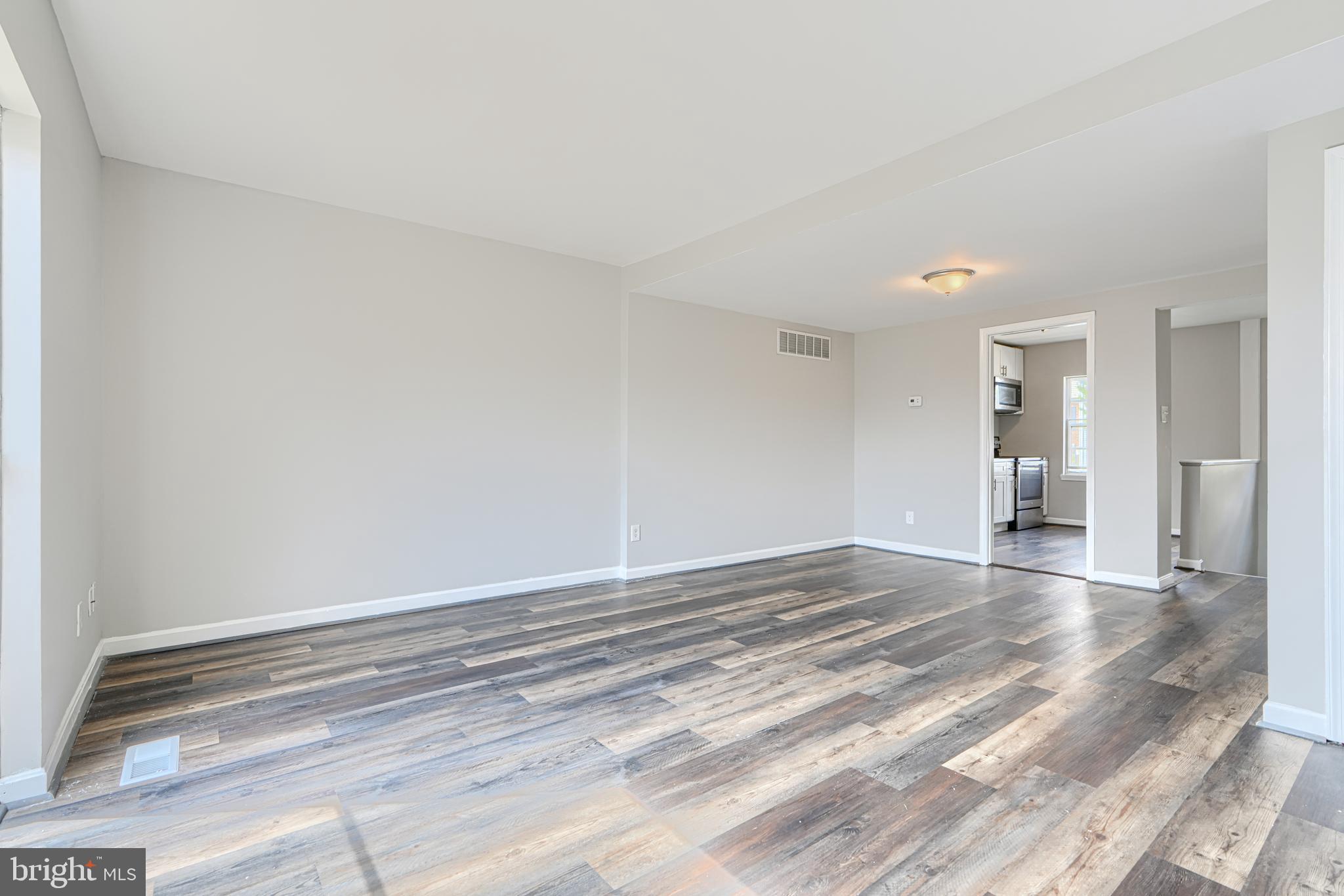 FRANKLIN RIDGE TOWNHOUSE - Residential