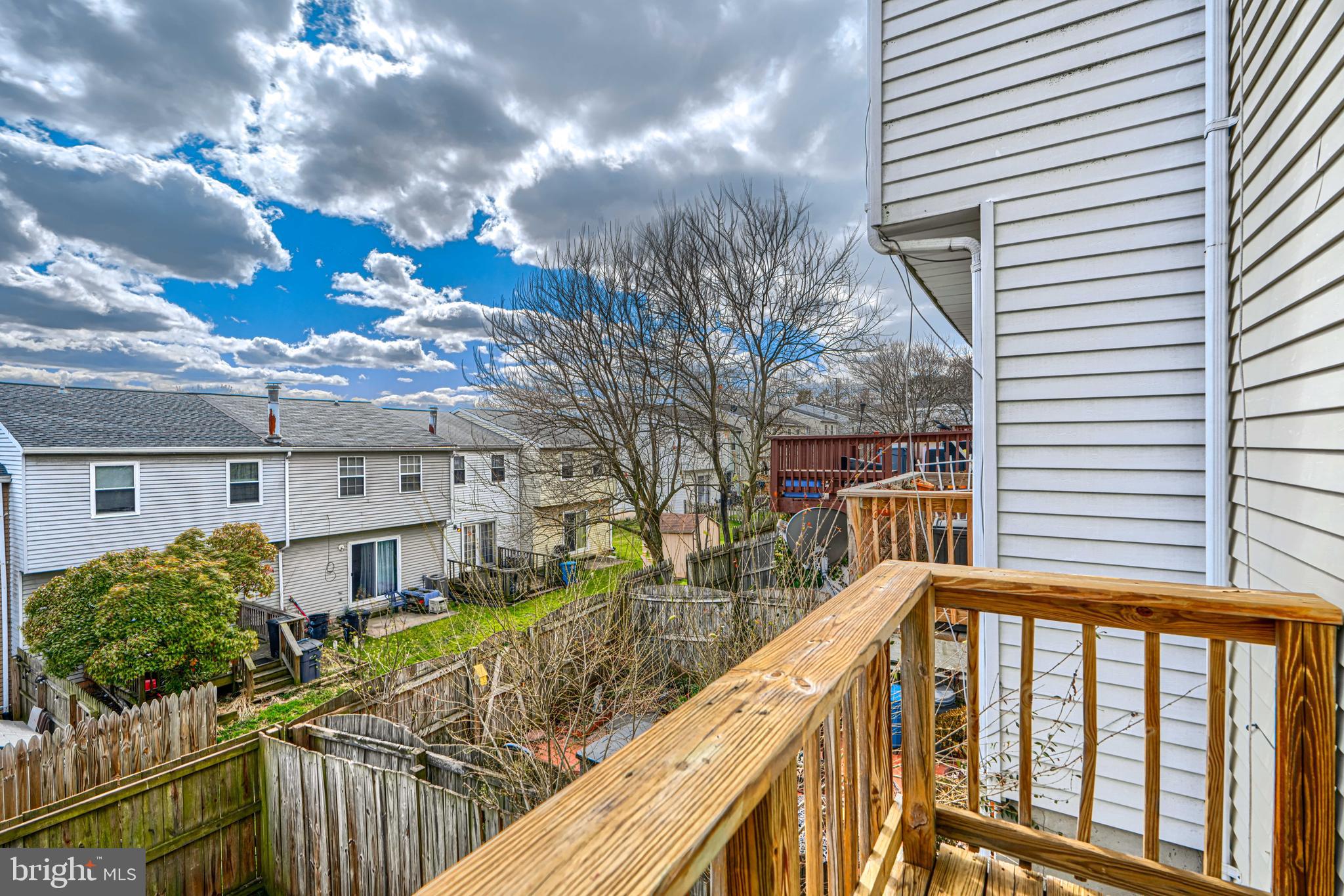 FRANKLIN RIDGE TOWNHOUSE - Residential