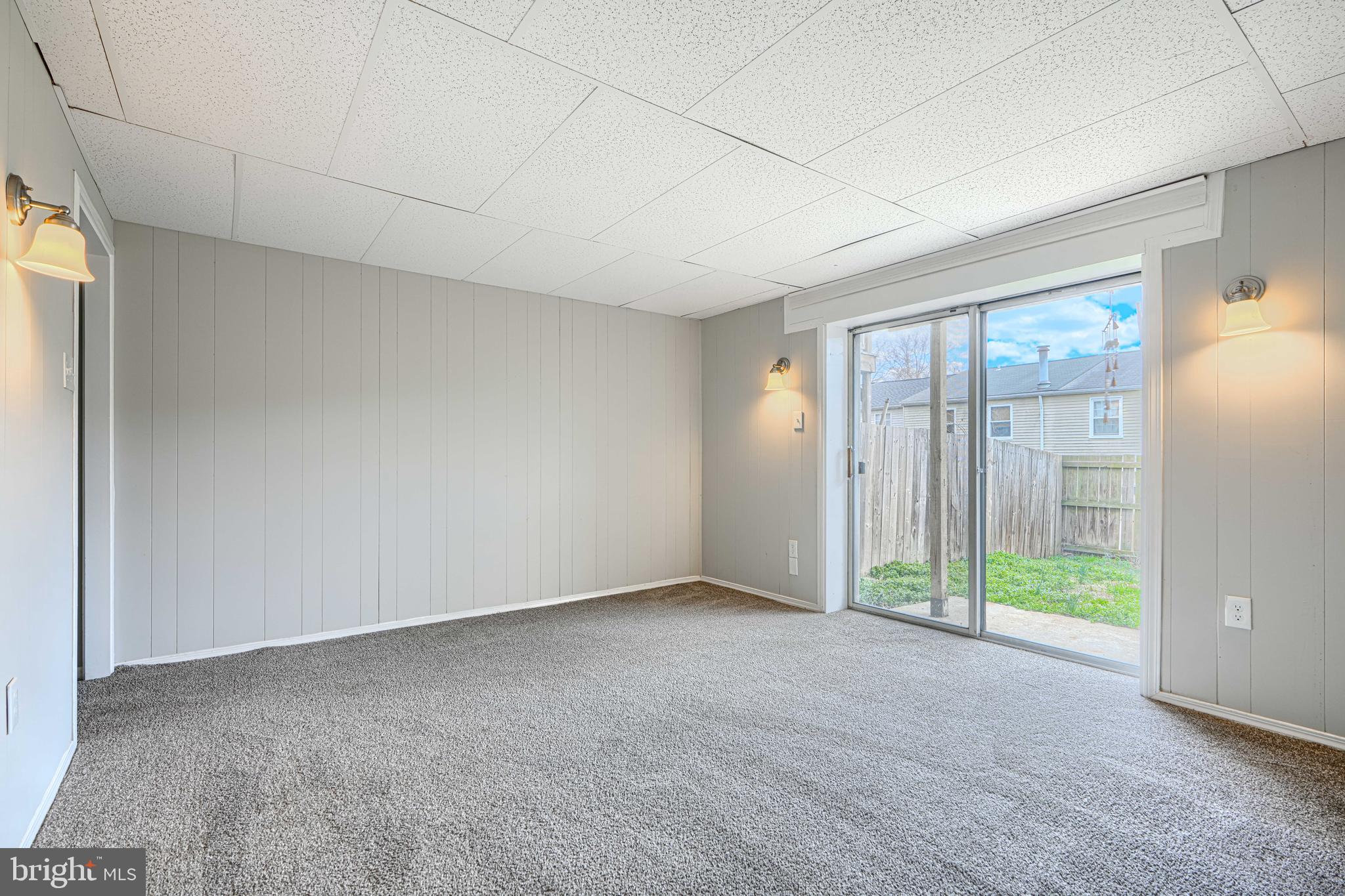 FRANKLIN RIDGE TOWNHOUSE - Residential