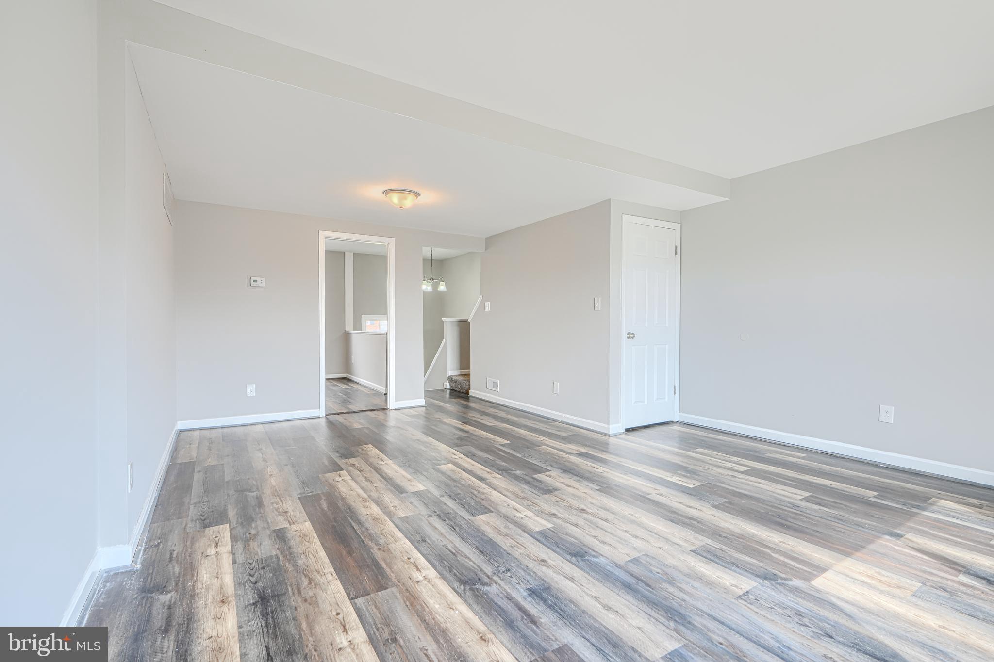 FRANKLIN RIDGE TOWNHOUSE - Residential