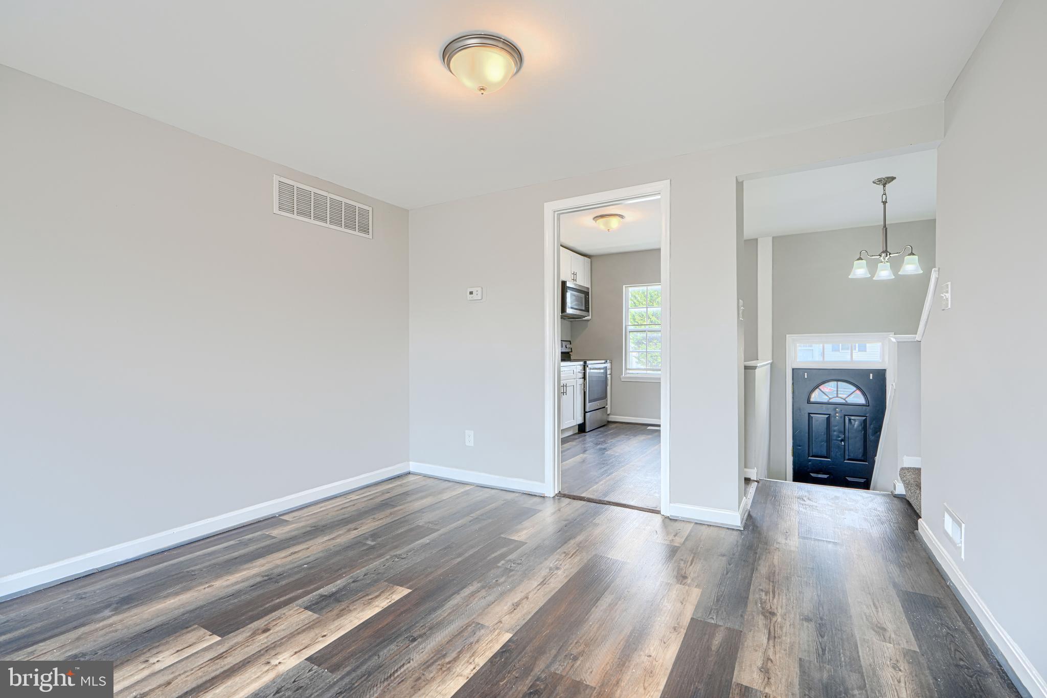 FRANKLIN RIDGE TOWNHOUSE - Residential