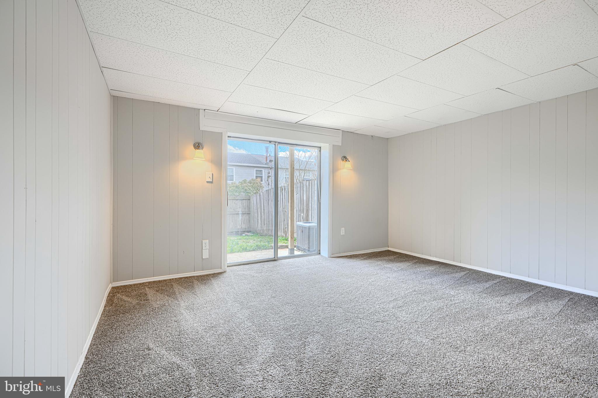 FRANKLIN RIDGE TOWNHOUSE - Residential