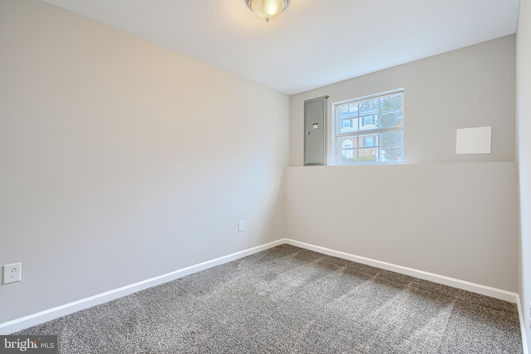 FRANKLIN RIDGE TOWNHOUSE - Residential