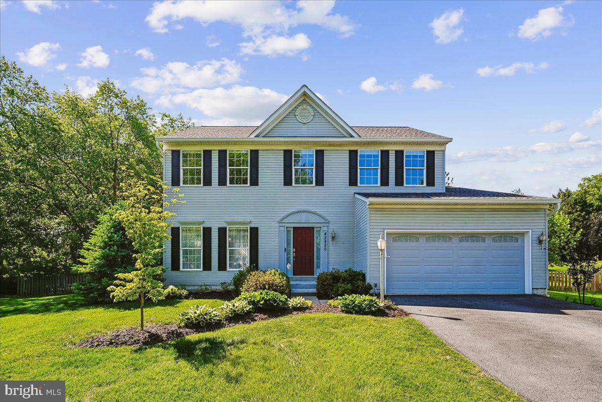 ASHBURN FARM - Residential