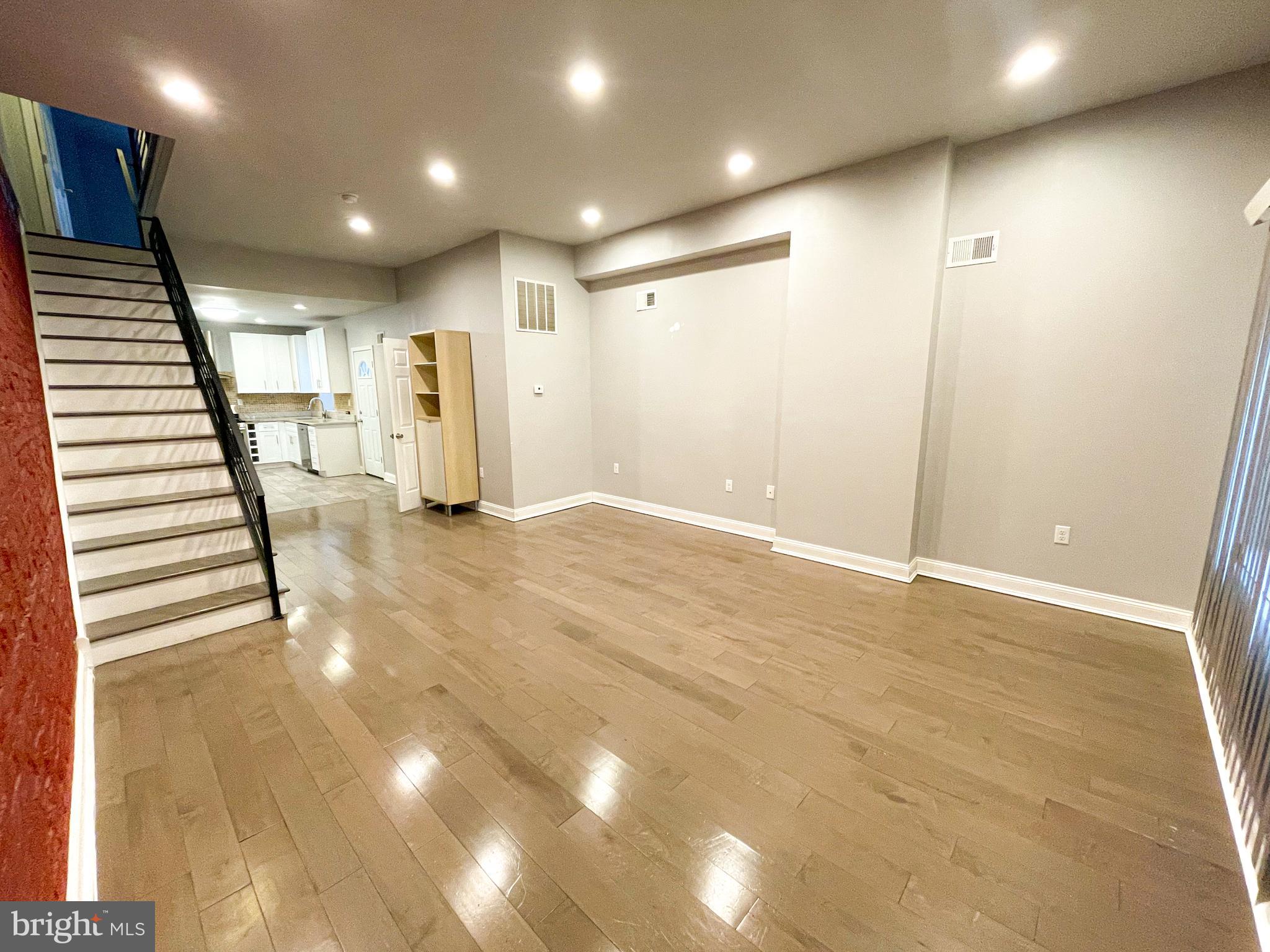 BELLA VISTA - Residential Lease